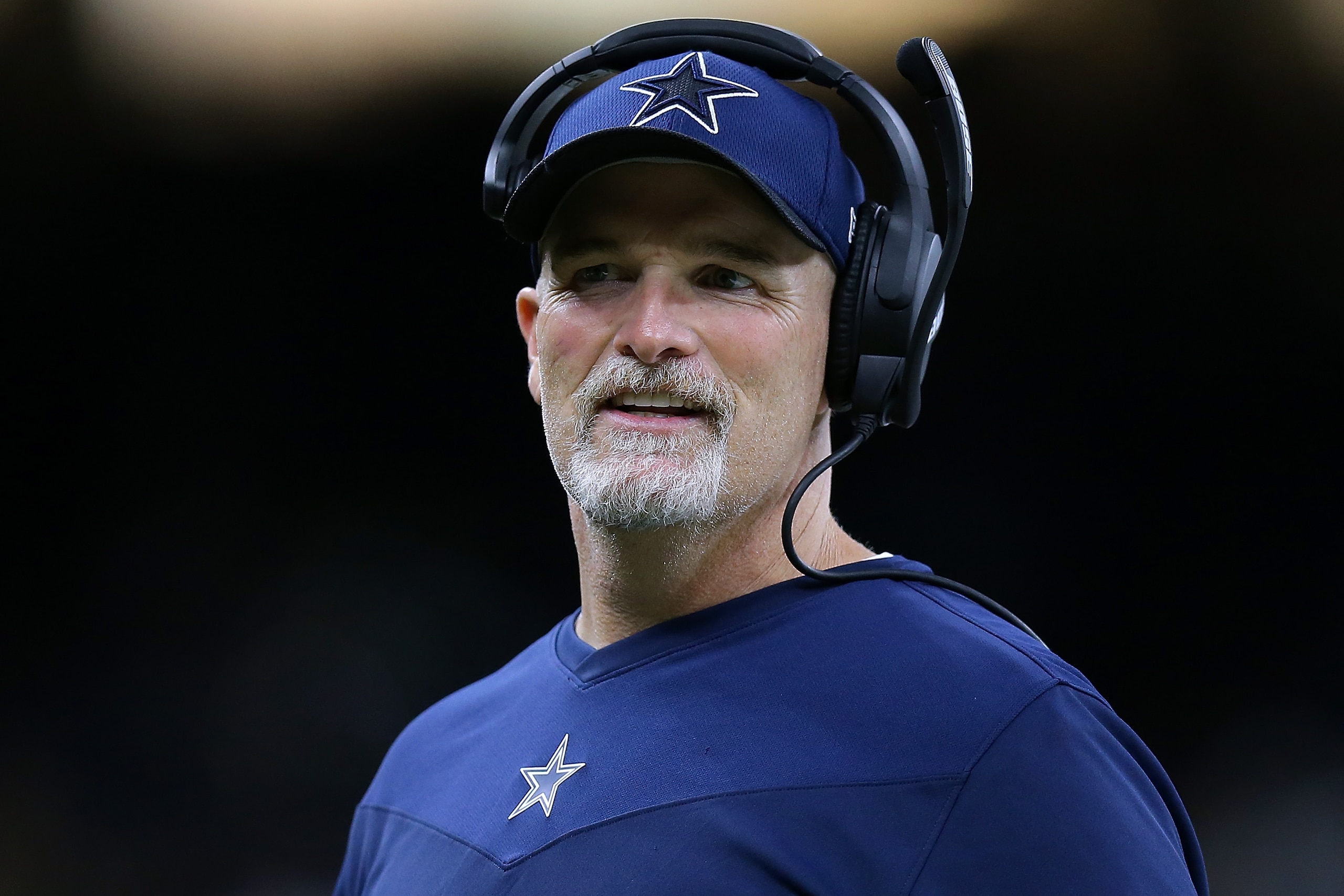 NEW ORLEANS, LOUISIANA - DECEMBER 02: Interim head coach Dan Quinn of the Dallas Cowboys reacts during a game against the New Orleans Saints at the the Caesars Superdome on December 02, 2021 in New Orleans, Louisiana. (Photo by Jonathan Bachman/Getty Images)