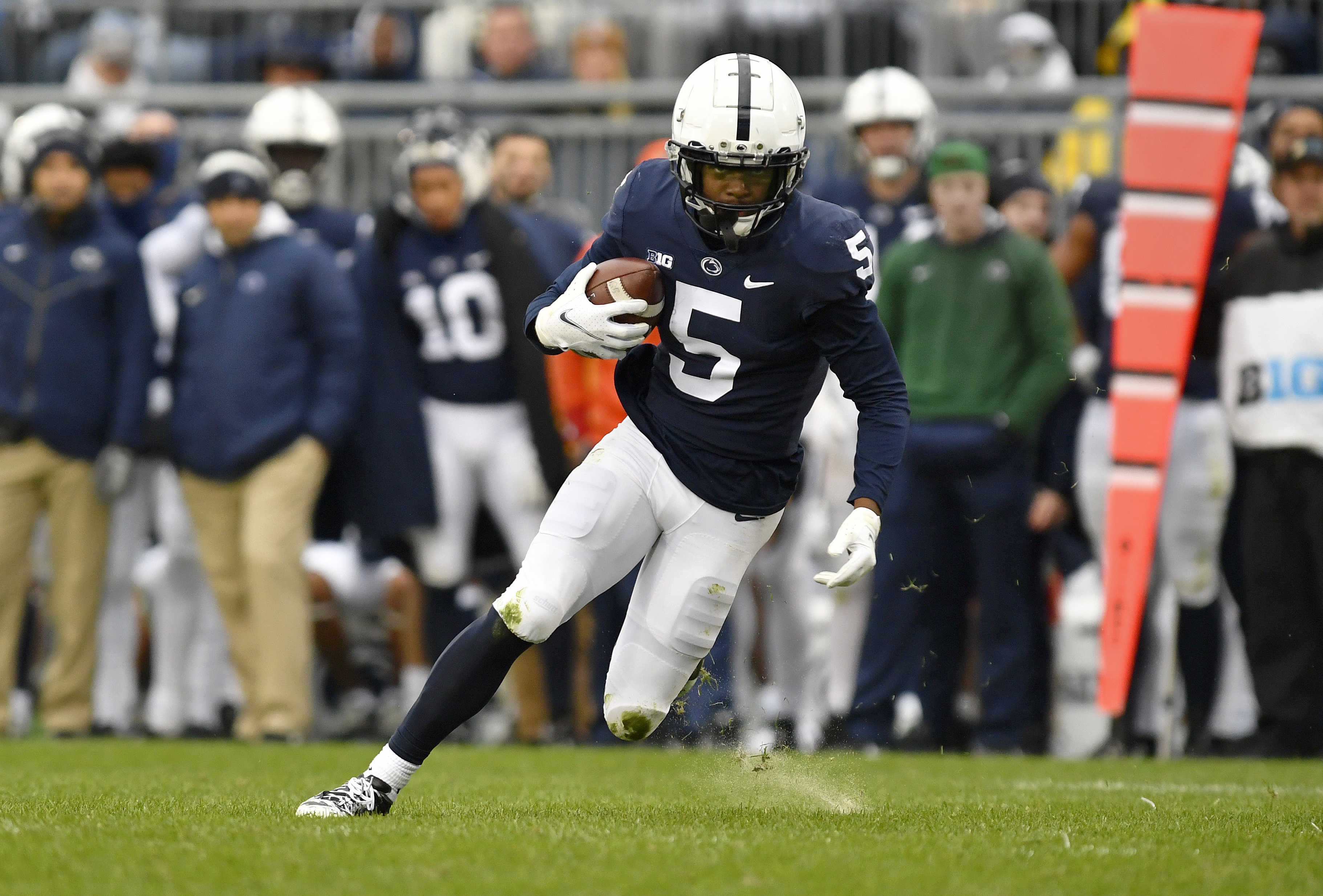 2022 NFL draft: Commanders select Penn State WR Jahan Dotson 16th