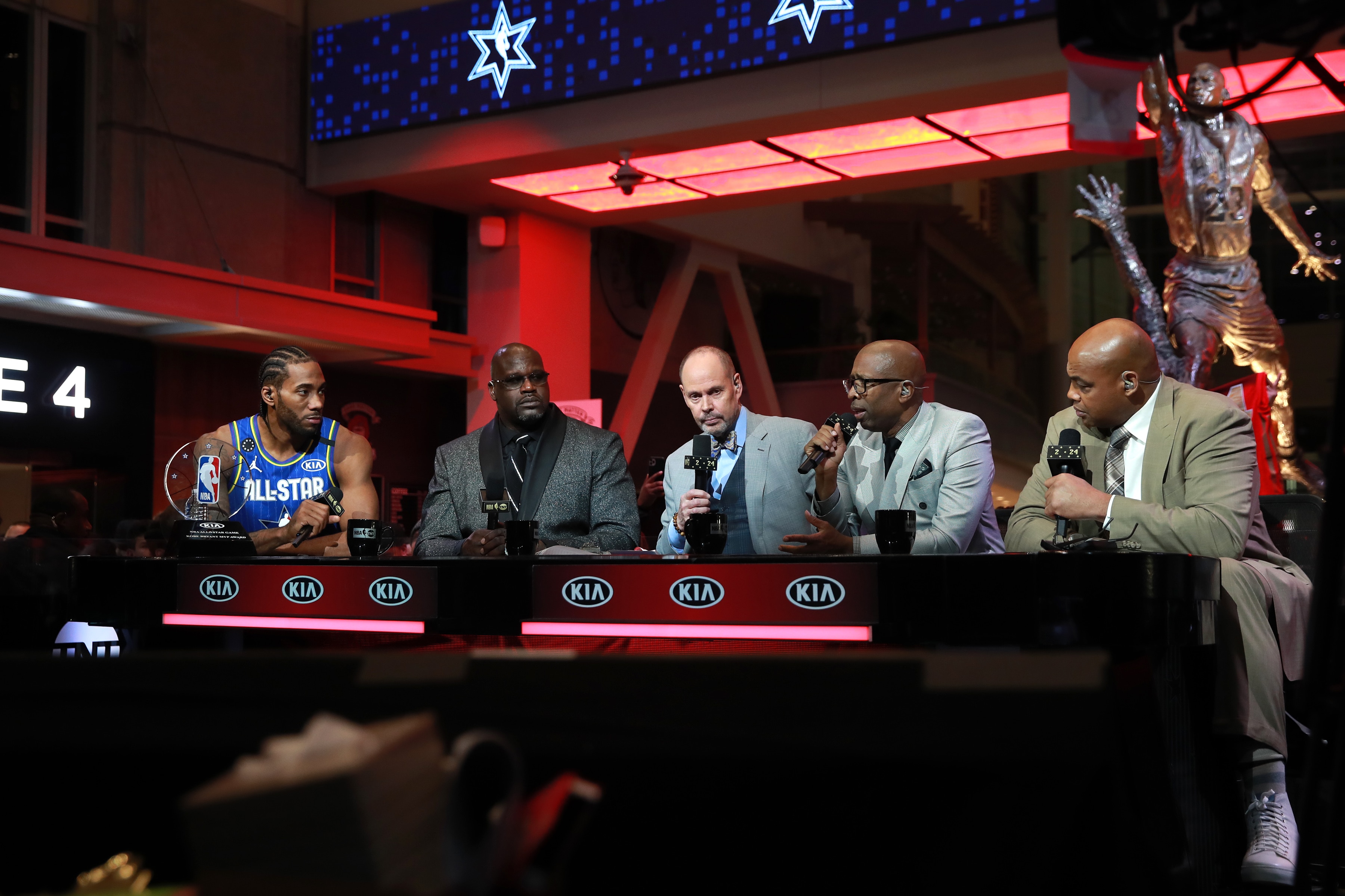 CHICAGO, IL - FEBRUARY 16: Kawhi Leonard #2 of Team LeBron talks to the NBA on TNT crew during the NBA All-Star Game as part of 2020 NBA All-Star Weekend on February 16, 2020 at the United Center in Chicago, Illinois. NOTE TO USER: User expressly acknowledges and agrees that, by downloading and/or using this Photograph, user is consenting to the terms and conditions of the Getty Images License Agreement. Mandatory Copyright Notice: Copyright 2020 NBAE (Photo by Michael J. LeBrecht II/NBAE via Getty Images)