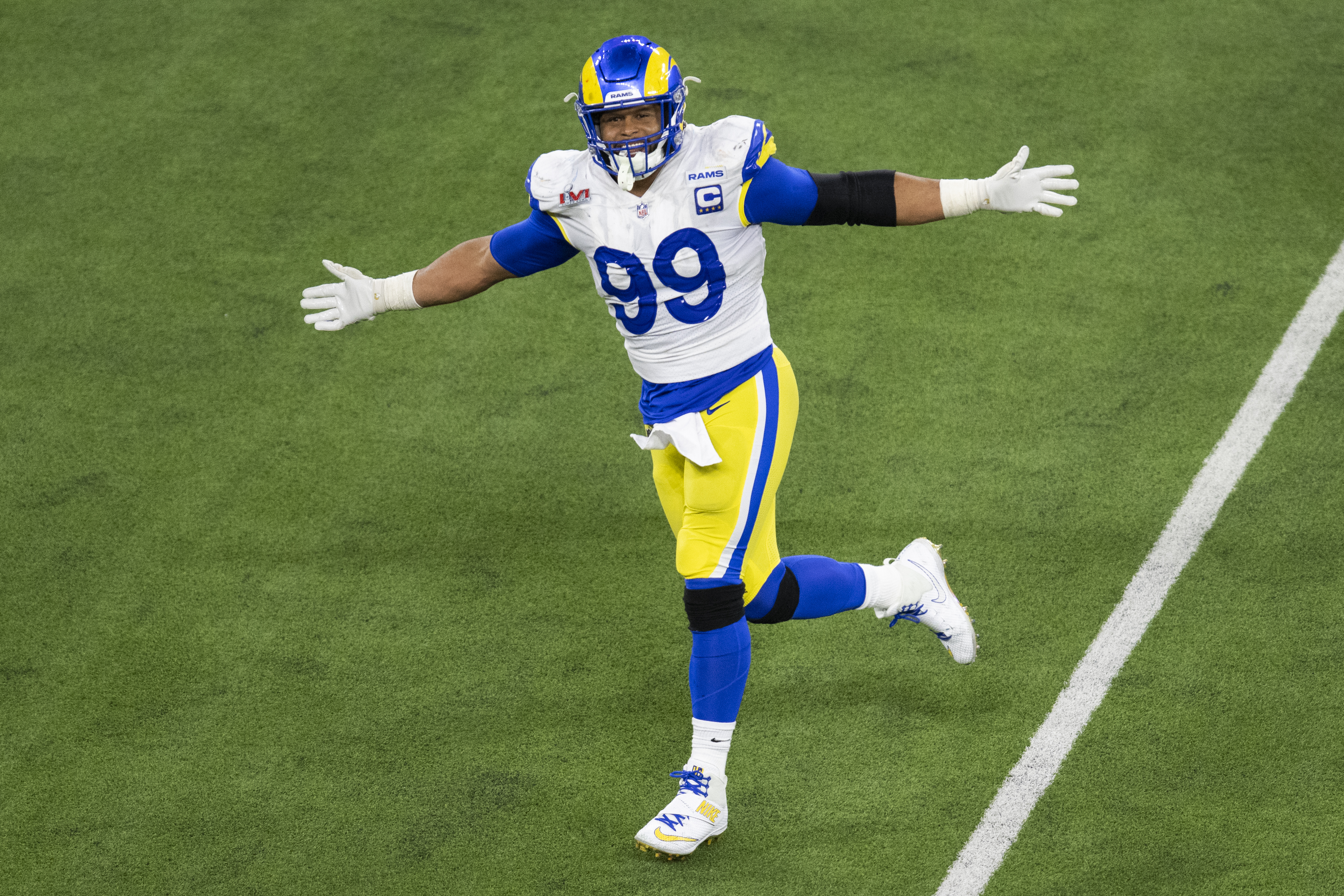 Report: Rams' Aaron Donald Wants Contract as Top-Paid Defender amid Retirement Rumors | News, Scores, Highlights, Stats, and Rumors | Bleacher Report