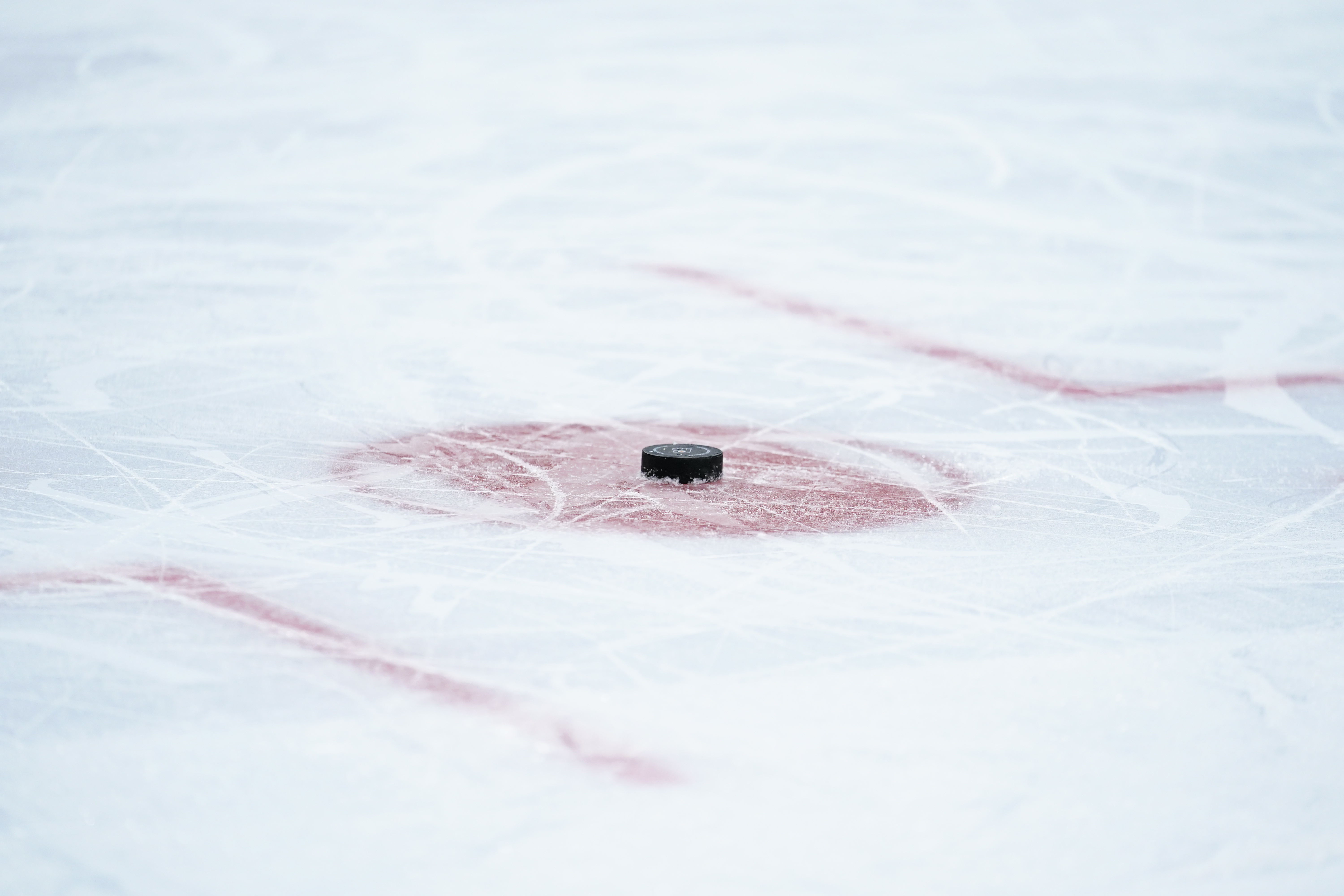 Junior Hockey Player's Punch of Referee Under Investigation by Massachusetts Police thumbnail