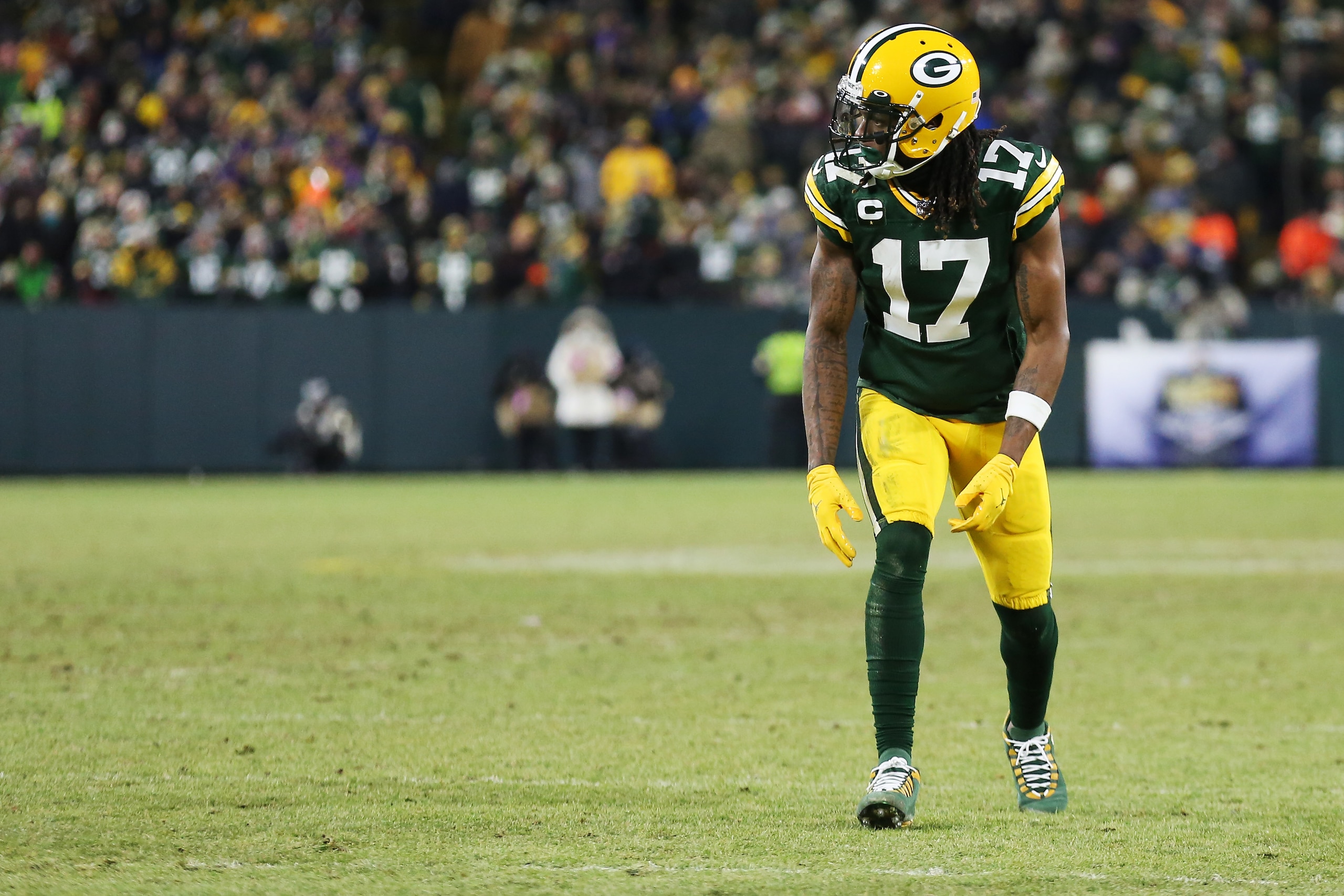 GREEN BAY, WI - JANUARY 02: Green Bay Packers wide receiver Davante Adams (17) lines up in the slot during a game between the Green Bay Packers and the Minnesota Vikings at Lambeau Field on January 2, 2022 in Green Bay, WI. (Photo by Larry Radloff/Icon Sportswire via Getty Images)