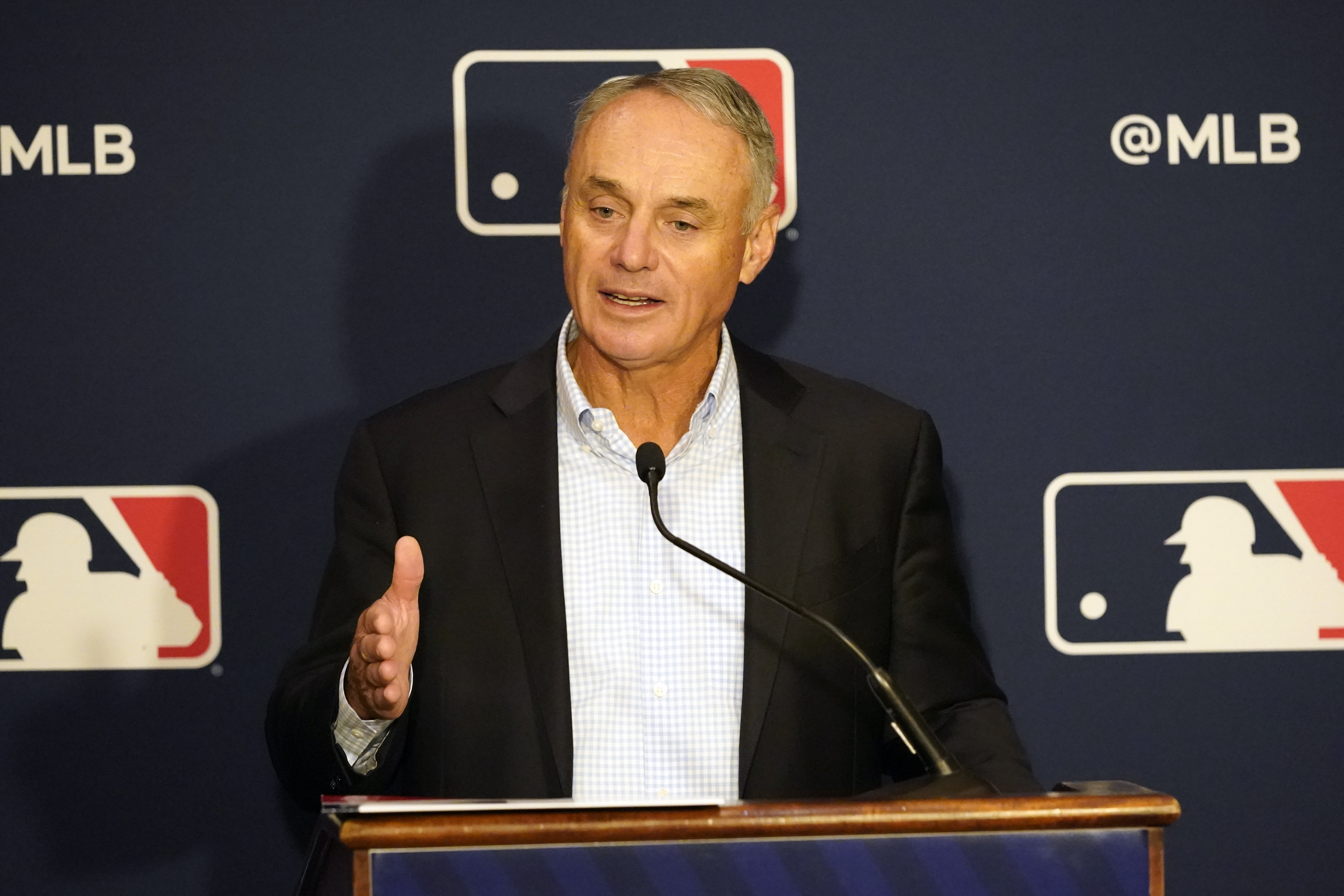 MLB Says Regular-Season Games Will Be Canceled If New CBA Isn't Reached by Feb. ..