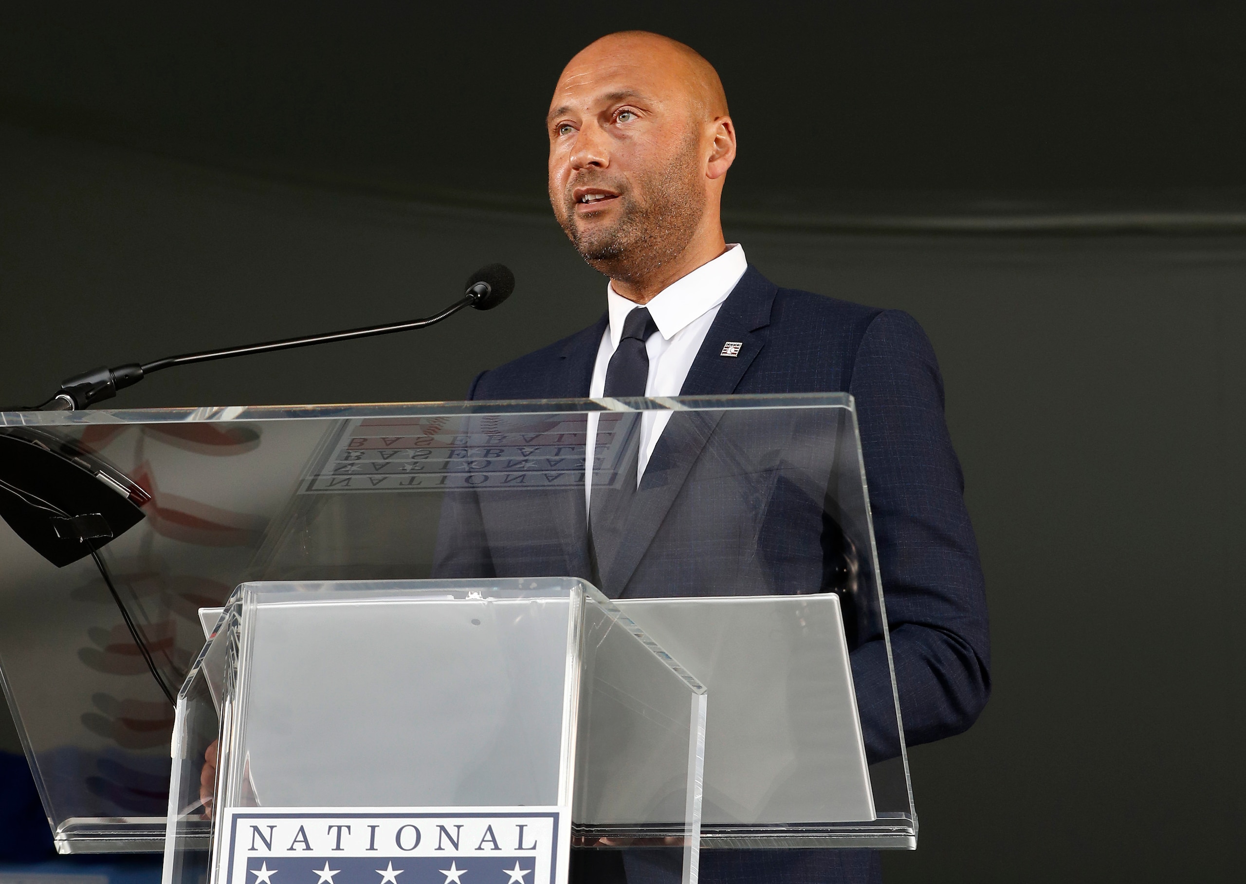 COOPERSTOWN, NEW YORK - SEPTEMBER 08:  Derek Jeter gives his speech during the Baseball Hall of Fame induction ceremony at Clark Sports Center on September 08, 2021 in Cooperstown, New York. (Photo by Jim McIsaac/Getty Images)