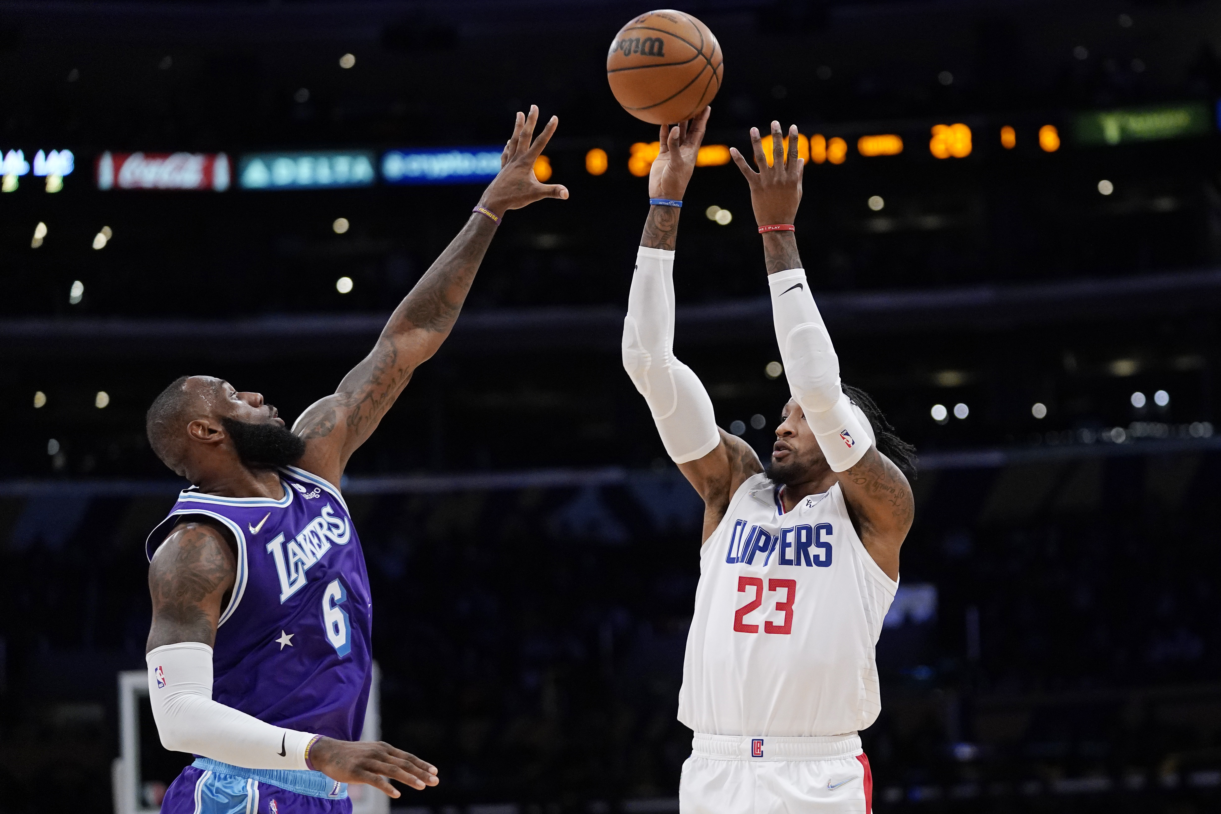 Clippers' Robert Covington 'Was Ready to Walk Away' From NBA Due to 2018 Injury