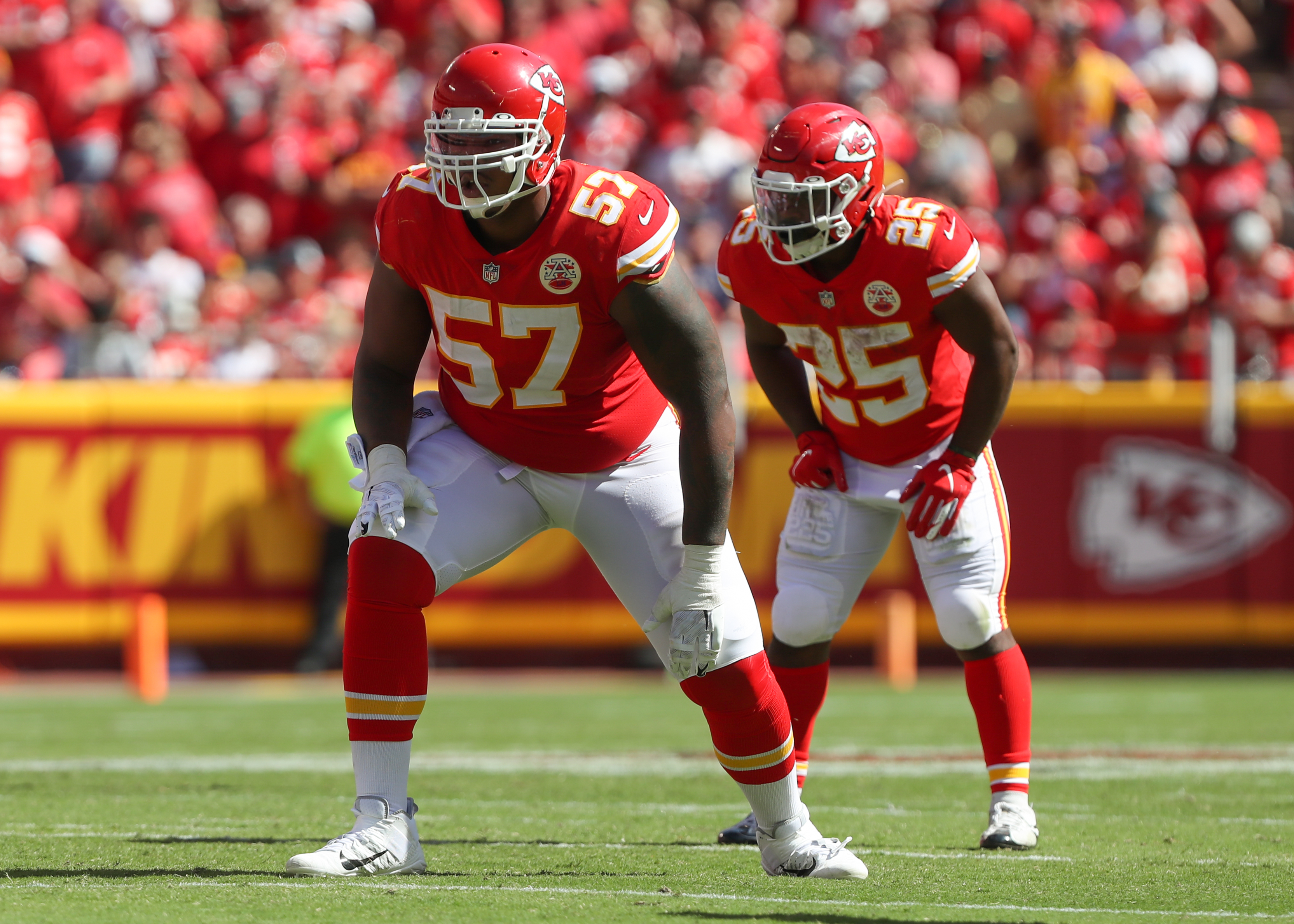 Franchise-tagged Orlando Brown hopes to 'finish my career' with Chiefs