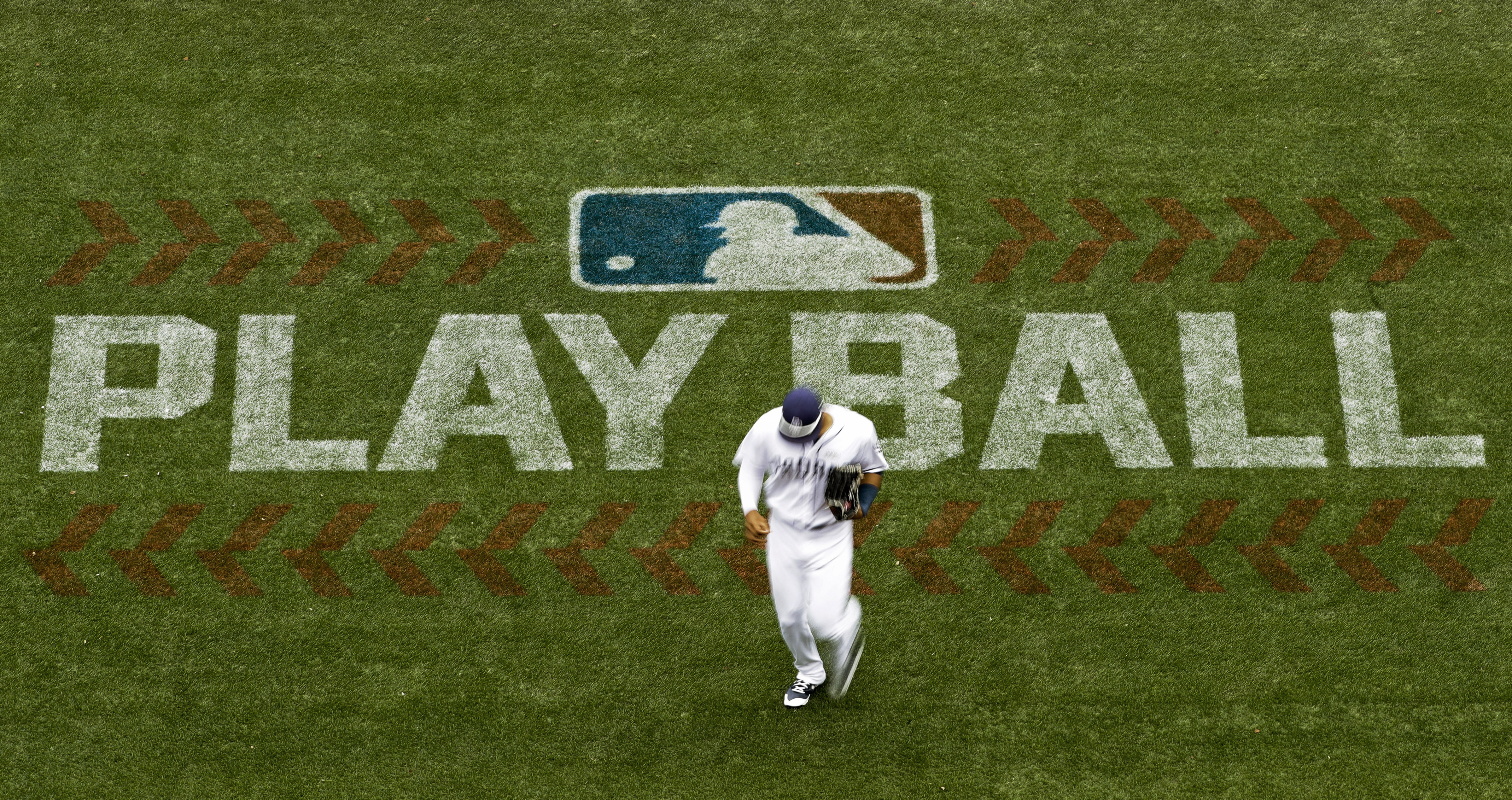 MLB rule changes: Going over how baseball's bigger bases will change the  game. - DraftKings Network