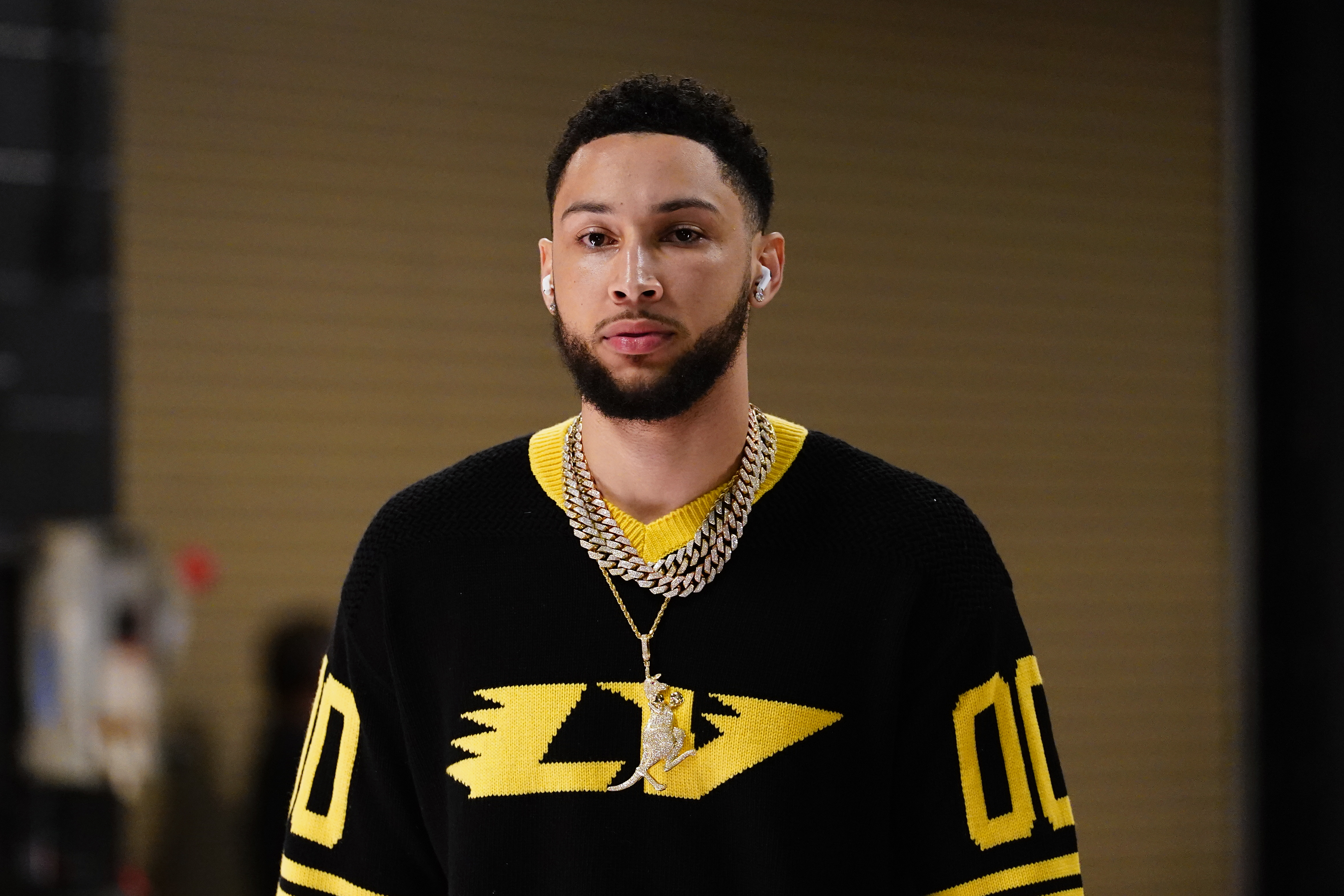 Sixers fans boo Ben Simmons as he returns to Philly with Brooklyn Nets