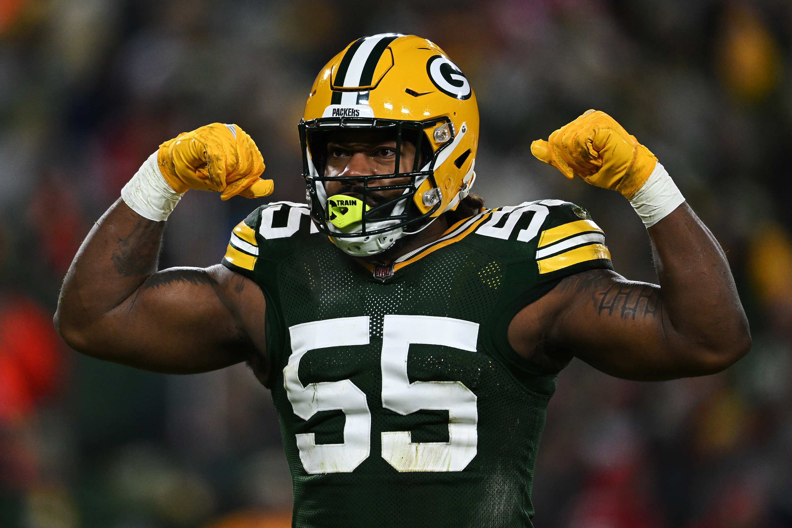 GREEN BAY, WISCONSIN - JANUARY 22: Outside linebacker Za'Darius Smith #55 of the Green Bay Packers celebrates after a sack during the 1st quarter of the NFC Divisional Playoff game against the San Francisco 49ersat Lambeau Field on January 22, 2022 in Green Bay, Wisconsin. (Photo by Quinn Harris/Getty Images) GREEN BAY, WISCONSIN - JANUARY 22: Outside linebacker Za'Darius Smith #55 of the Green Bay Packers celebrates after a sack during the 1st quarter of the NFC Divisional Playoff game against the San Francisco 49ersat Lambeau Field on January 22, 2022 in Green Bay, Wisconsin. (Photo by Quinn Harris/Getty Images)
