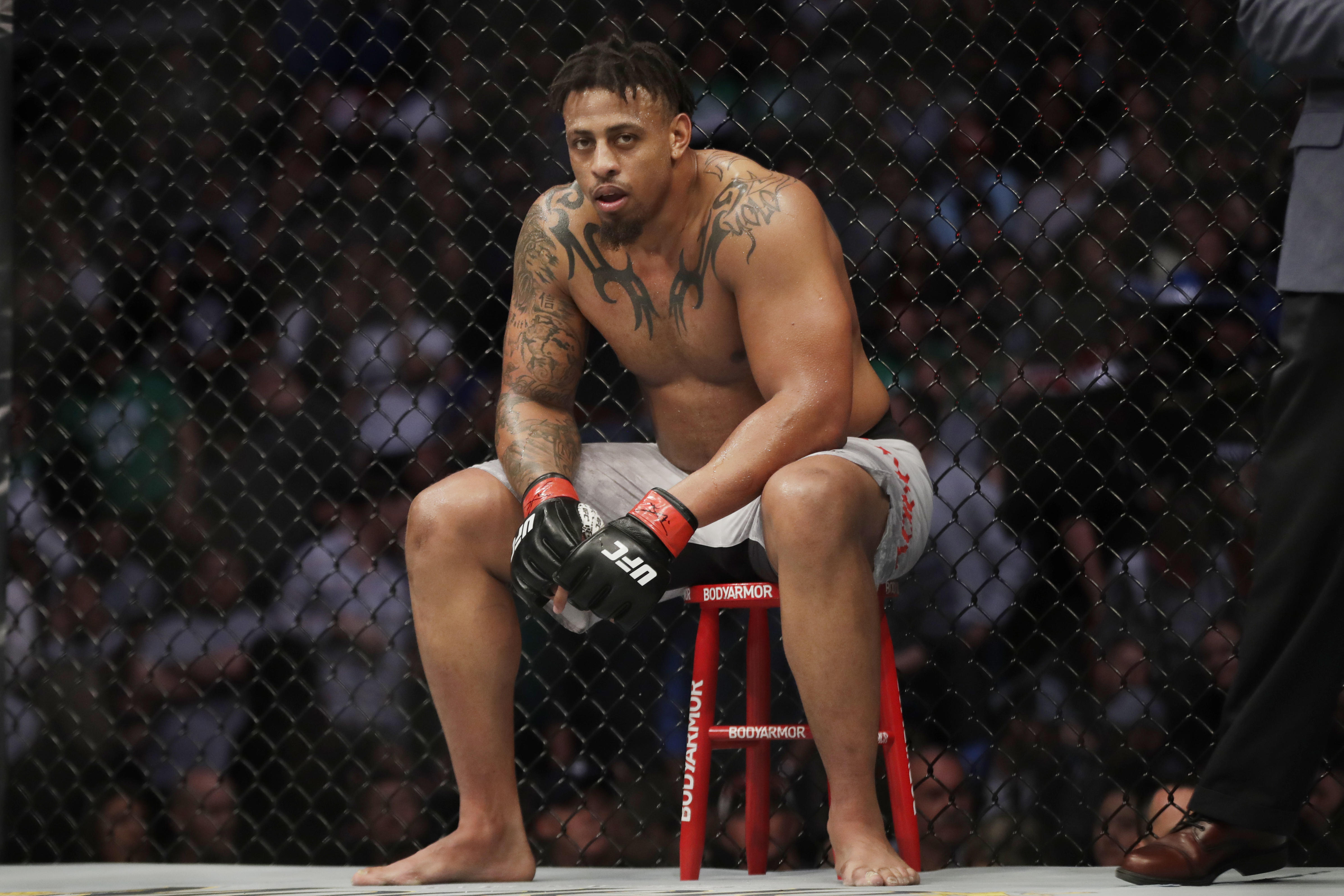 Ex-Panthers star Greg Hardy's MMA career hits rocky bump in the road after  UFC's move