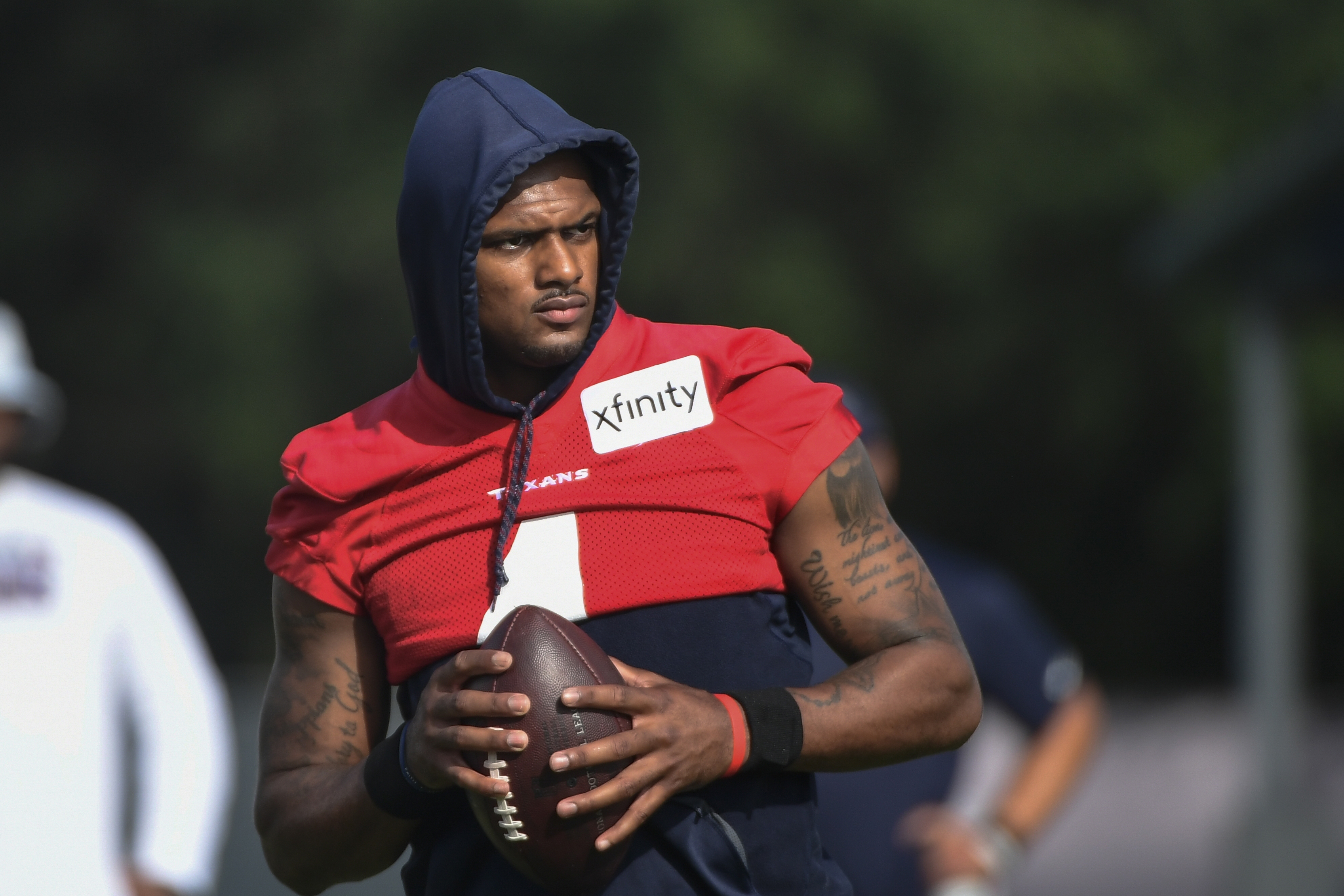 Falcons to meet with Deshaun Watson on Wednesday, per report