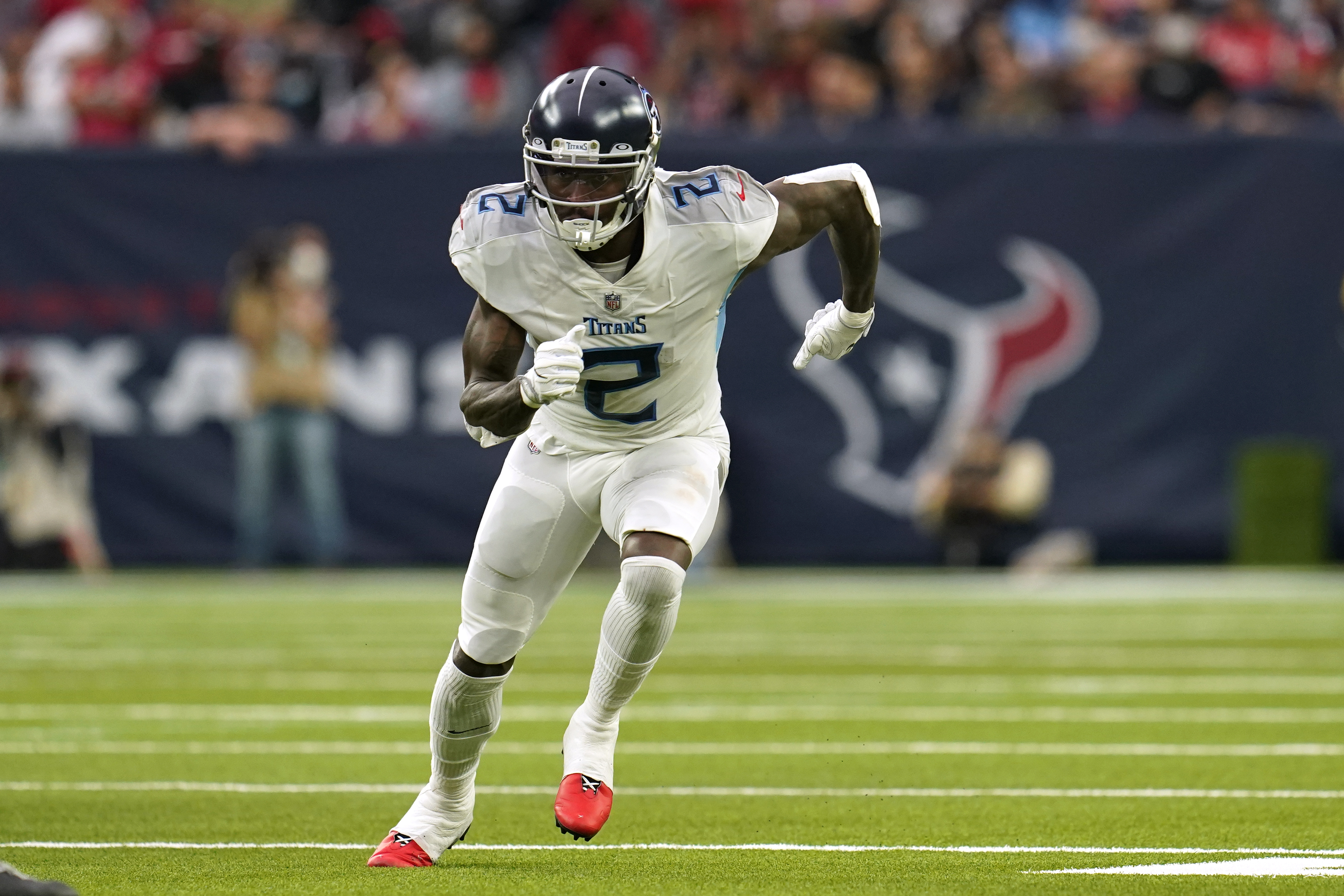 Julio Jones trying to be 'like Julio Jones' for Tampa Bay 