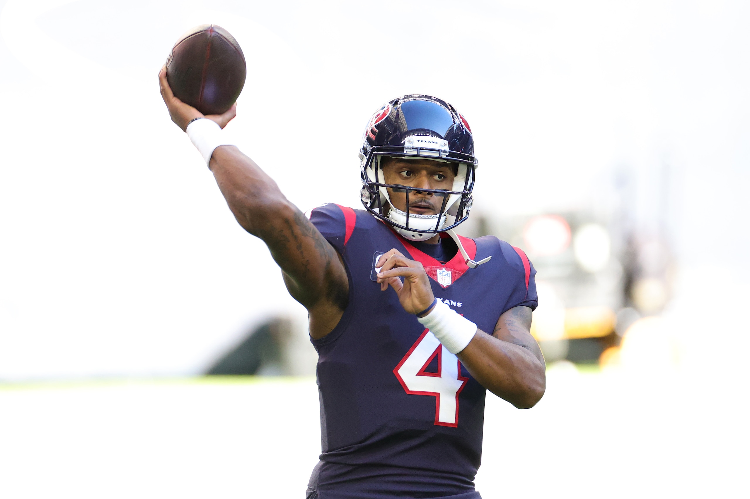 HOUSTON, TEXAS - JANUARY 03: Deshaun Watson #4 of the Houston Texans in action against the Tennessee Titans during a game at NRG Stadium on January 03, 2021 in Houston, Texas. (Photo by Carmen Mandato/Getty Images)