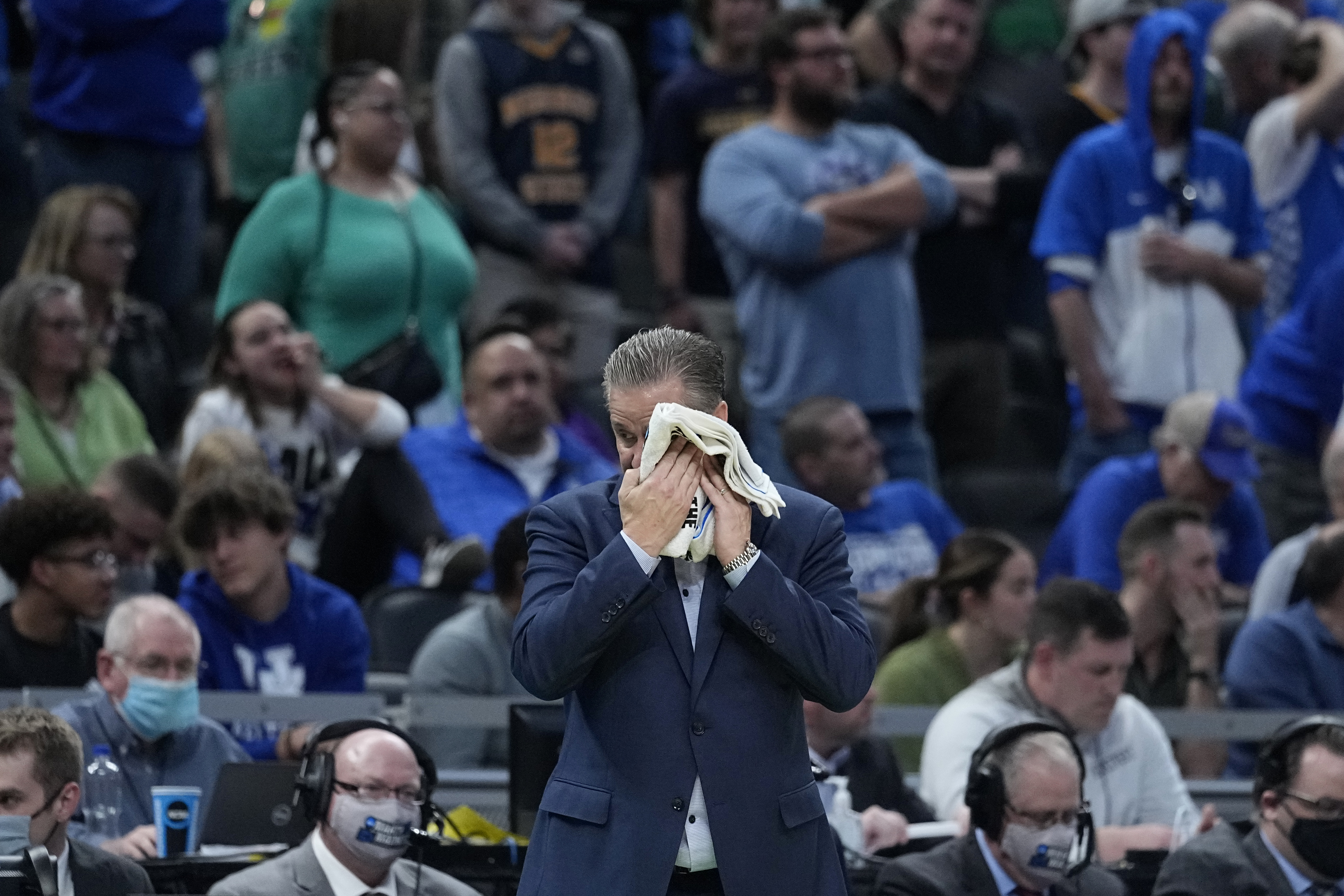 John Calipari Tells Kentucky Fans to 'Steer Your Anger Towards Me' After Upset L..