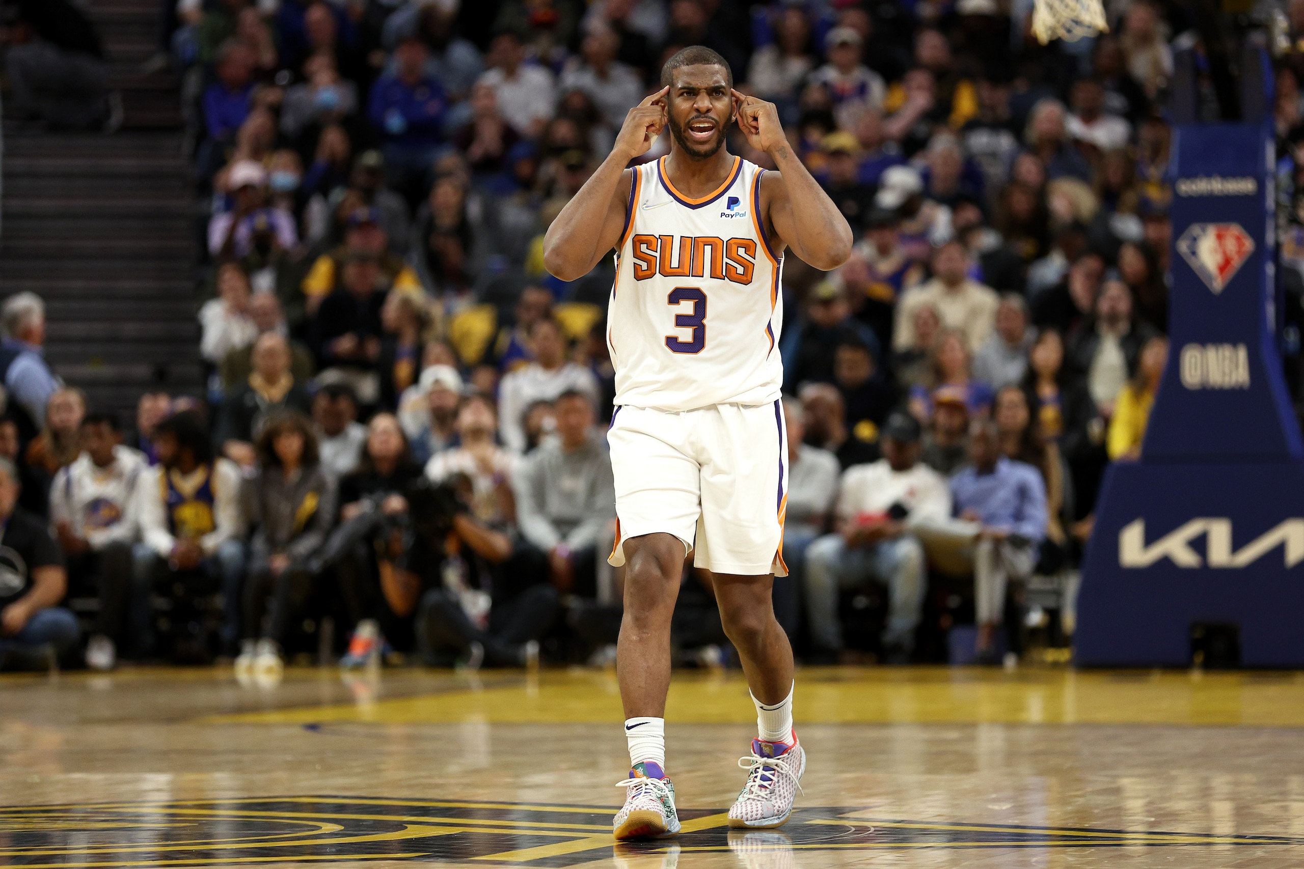 SAN FRANCISCO, CALIFORNIA - MARCH 30: Chris Paul #3 of the Phoenix Suns reacts against the Golden State Warriors in the second half at Chase Center on March 30, 2022 in San Francisco, California. NOTE TO USER: User expressly acknowledges and agrees that, by downloading and/or using this photograph, User is consenting to the terms and conditions of the Getty Images License Agreement. (Photo by Ezra Shaw/Getty Images) SAN FRANCISCO, CALIFORNIA - MARCH 30: Chris Paul #3 of the Phoenix Suns reacts against the Golden State Warriors in the second half at Chase Center on March 30, 2022 in San Francisco, California. NOTE TO USER: User expressly acknowledges and agrees that, by downloading and/or using this photograph, User is consenting to the terms and conditions of the Getty Images License Agreement. (Photo by Ezra Shaw/Getty Images)