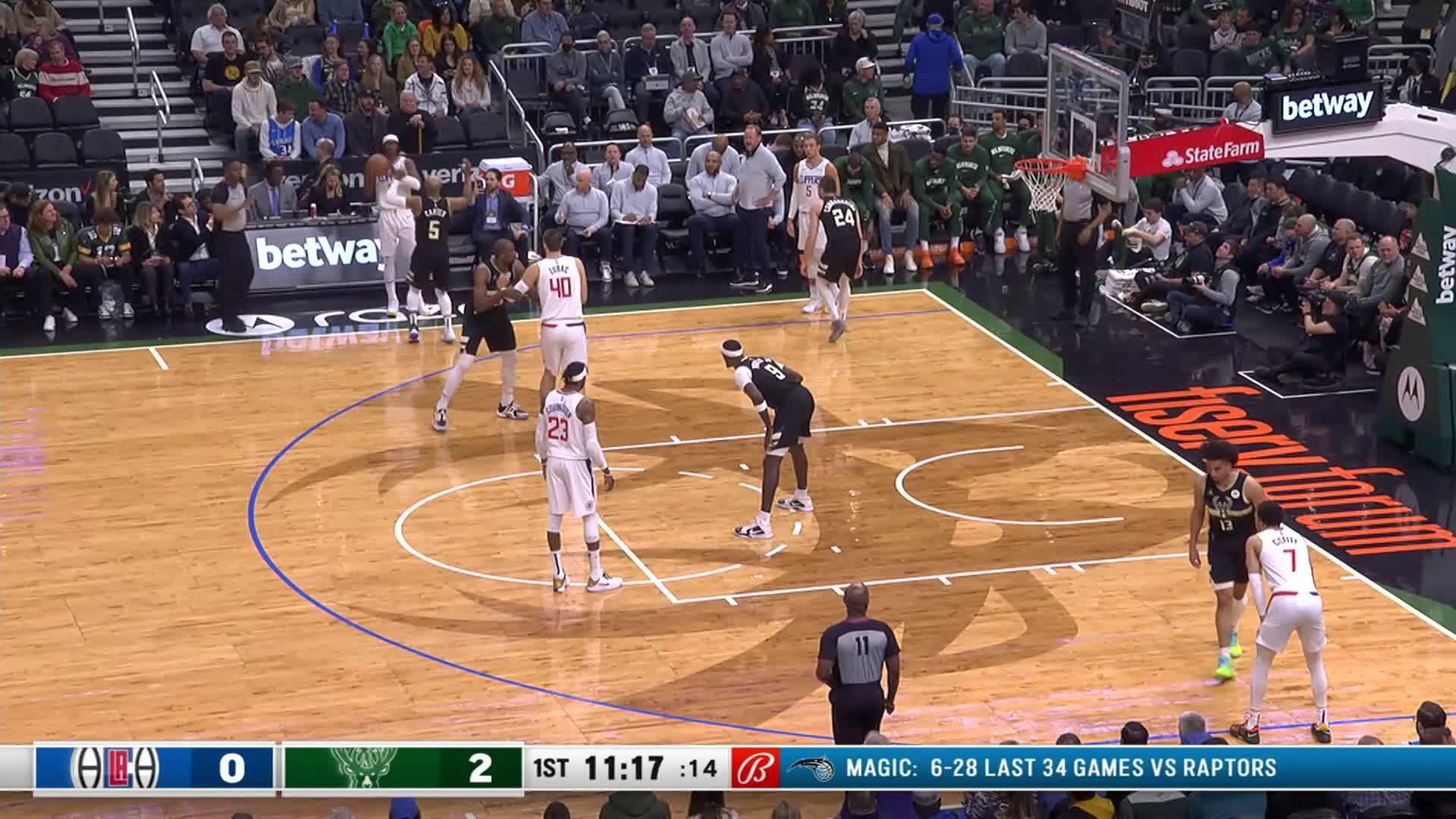 4 Kings Court Game Pieces 2 Orange 2 Green Games