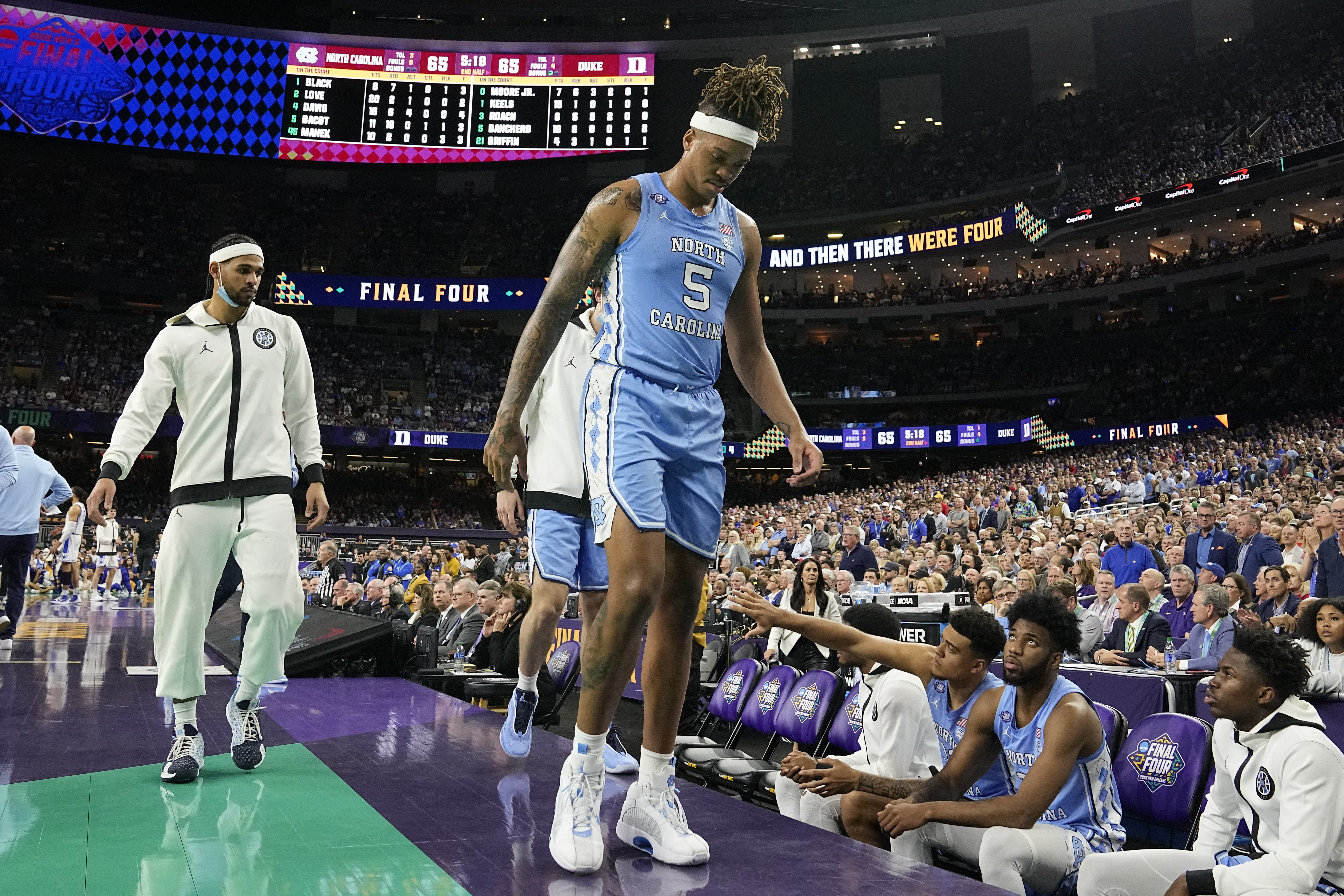 UNC's Armando Bacot Says He Will Play in NCAA Championship Game Despite Ankle In..