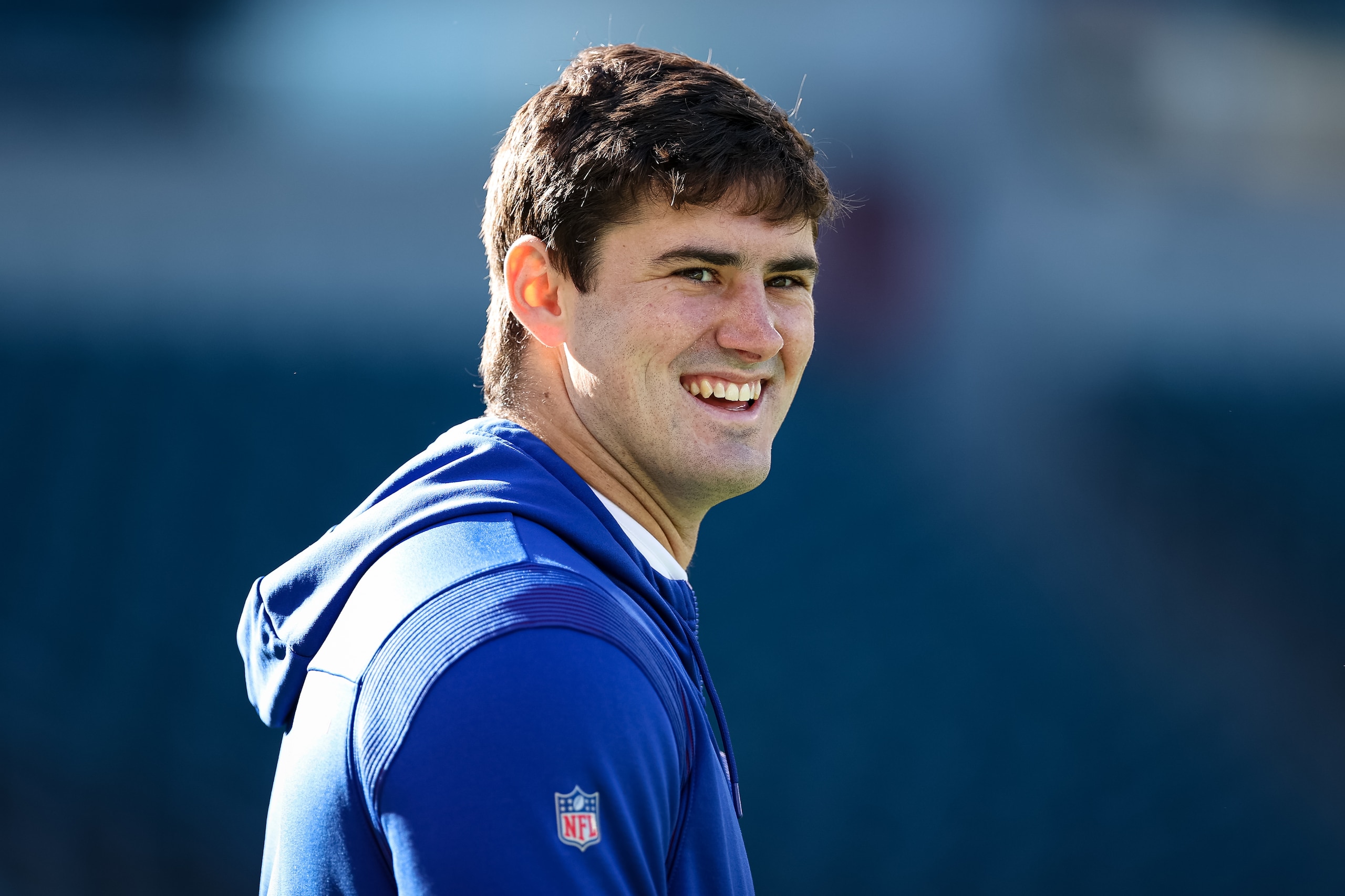 PHILADELPHIA, PA - DECEMBER 26: Daniel Jones #8 of the New York Giants looks on before the game against the Philadelphia Eagles at Lincoln Financial Field on December 26, 2021 in Philadelphia, Pennsylvania. (Photo by Scott Taetsch/Getty Images) No licensing by any casino, sportsbook, and/or fantasy sports organization for any purpose. During game play, no use of images within play-by-play, statistical account or depiction of a game (e.g., limited to use of fewer than 10 images during the game).