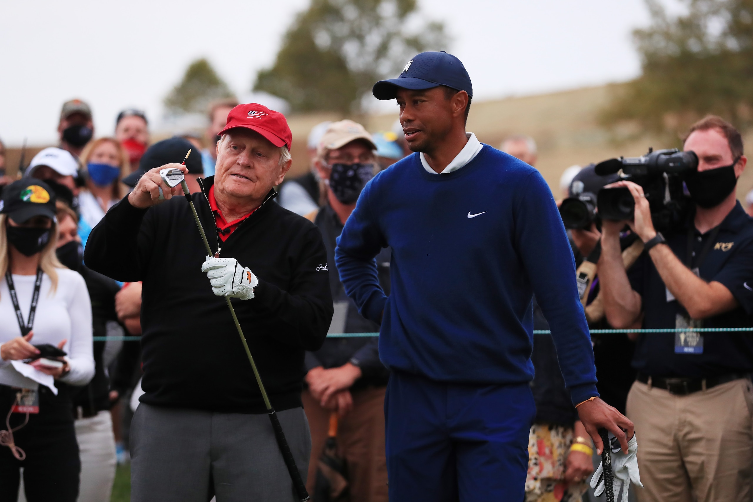 RIDGEDALE, MISSOURI - SEPTEMBER 22: Jack Nicklaus talks to Tiger Woods of the United States on the 19th tee during the Payne’s Valley Cup on September 22, 2020 on the Payne’s Valley course at Big Cedar Lodge in Ridgedale, Missouri. (Photo by Tom Pennington/Getty Images for Payne’s Valley Cup)