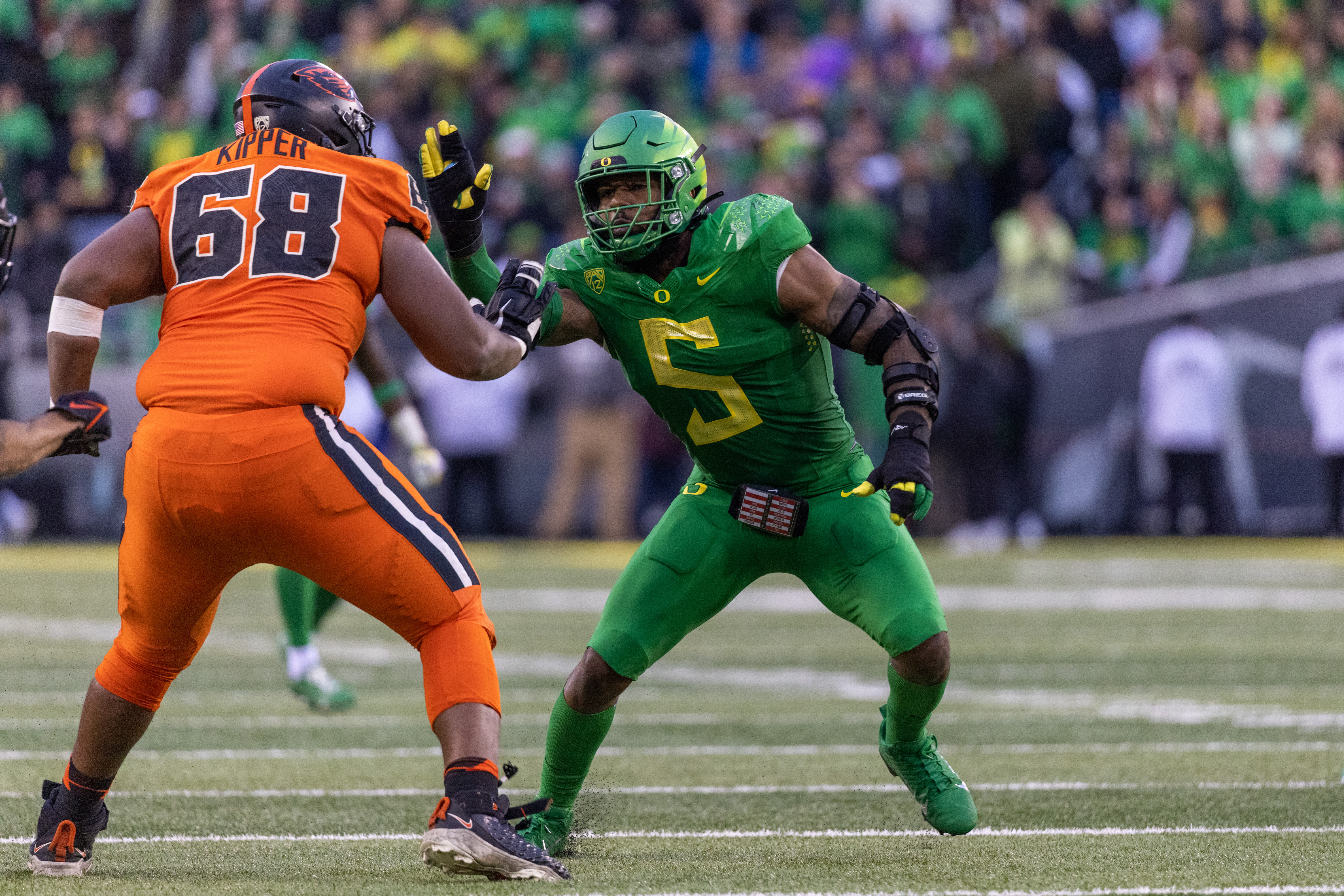 Oregon Duck Kayvon Thibodeaux drafted by NY Giants with 5th pick