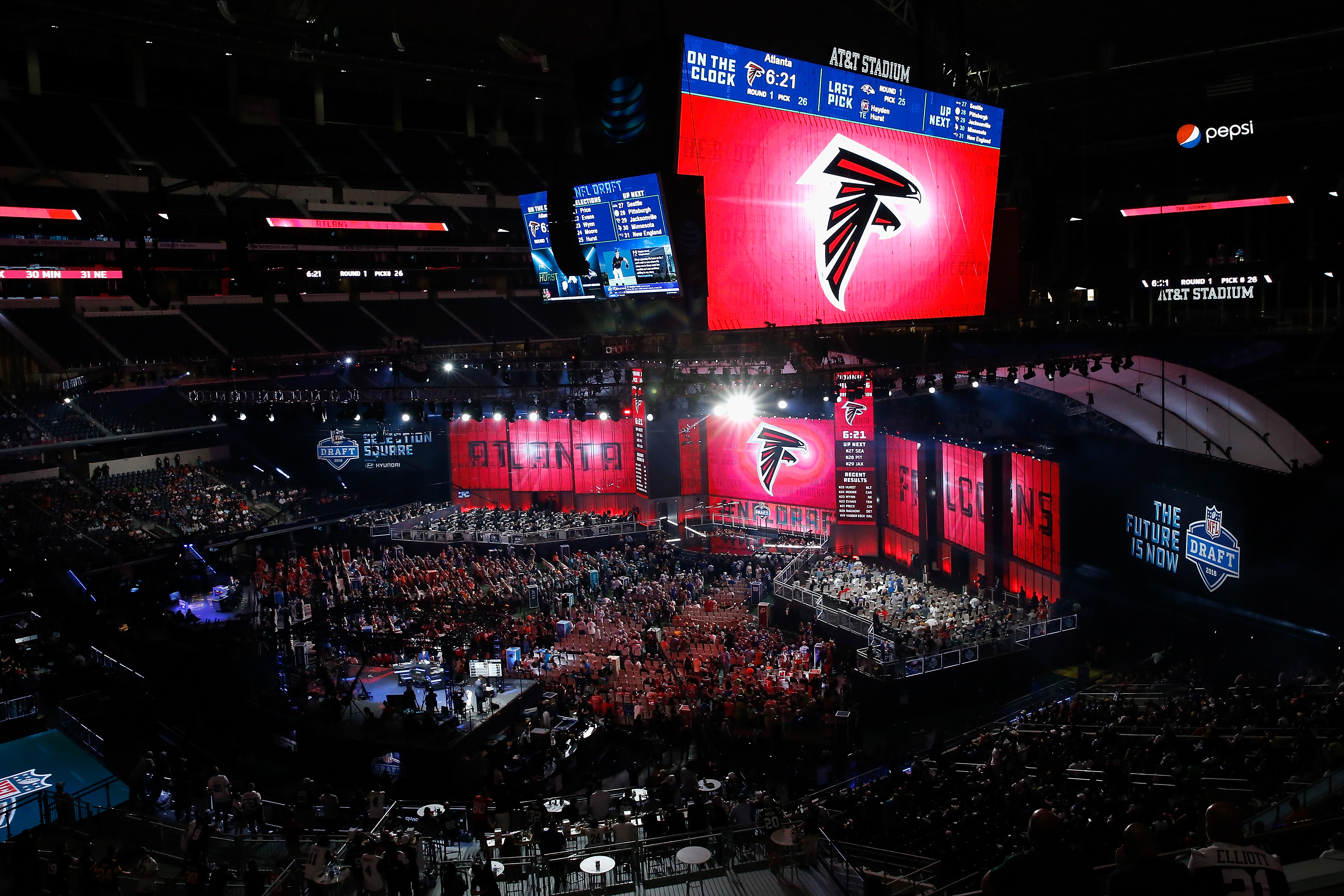 NFL Draft 2022 Rumors: Falcons Targeting WR with No. 8 Pick 'Hottest' Buzz, News, Scores, Highlights, Stats, and Rumors