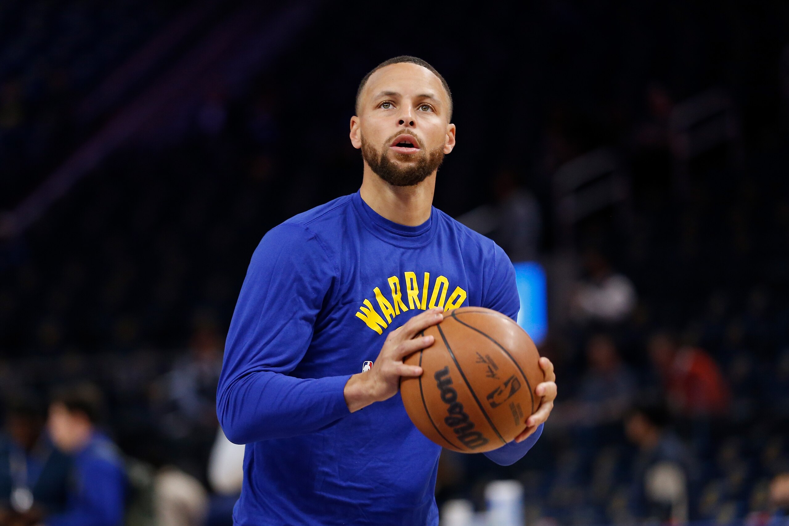SAN FRANCISCO, CALIFORNIA - MARCH 16: Stephen Curry #30 of the Golden State Warriors warms up before the game against the Boston Celtics at Chase Center on March 16, 2022 in San Francisco, California. NOTE TO USER: User expressly acknowledges and agrees that, by downloading and/or using this photograph, User is consenting to the terms and conditions of the Getty Images License Agreement. (Photo by Lachlan Cunningham/Getty Images)