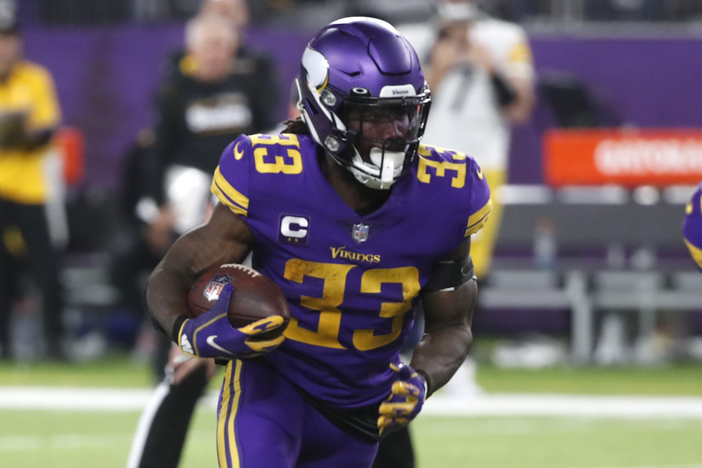 MINNEAPOLIS, MN - JANUARY 15: Minnesota Vikings running back Dalvin Cook  (4) looks on during the NFL game between the New York Giants and Minnesota  Vikings on January 15th, 2023, at U.S.