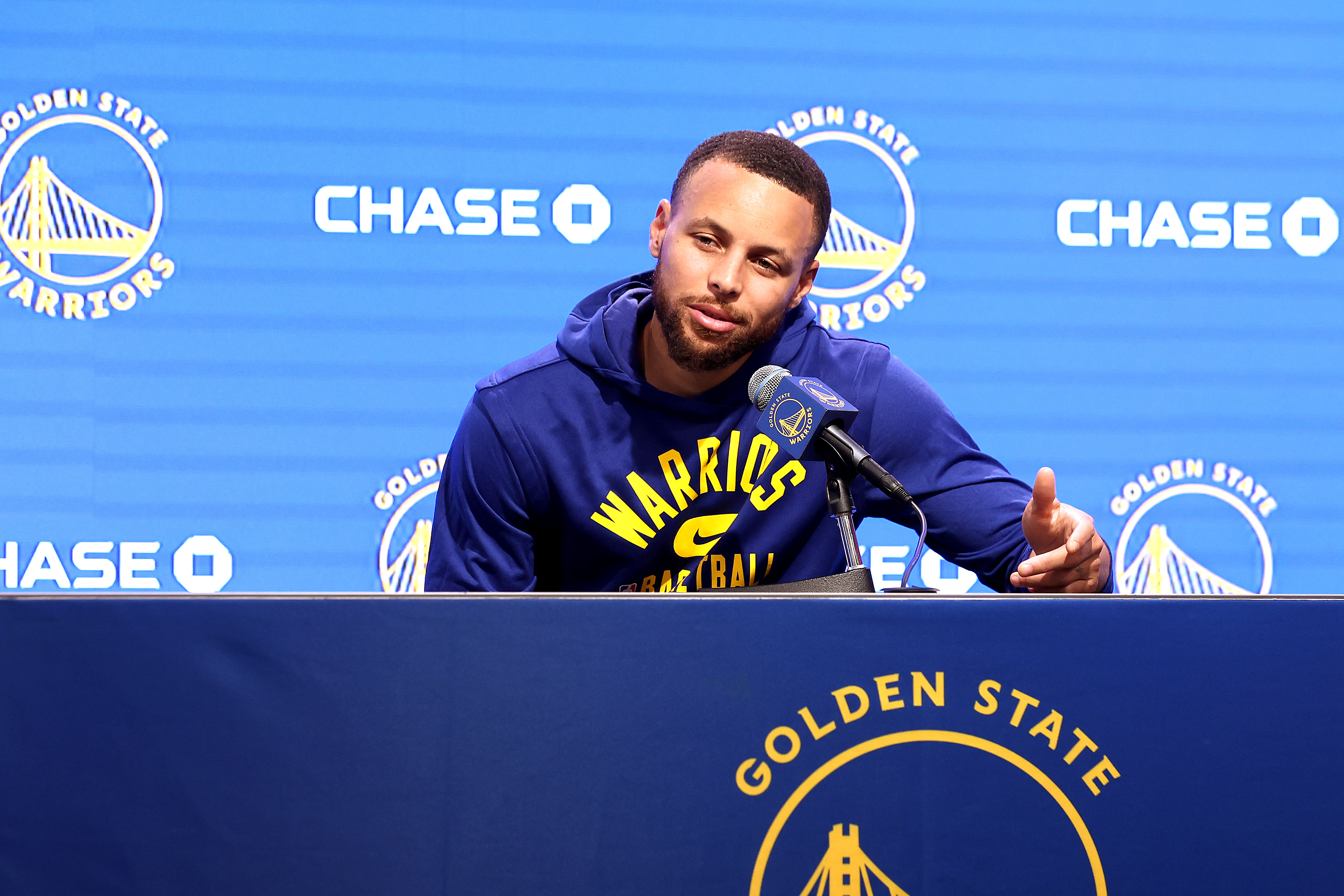 Steph Curry STEROIDS joke made by Golden State Warriors head coach, Other, Sport