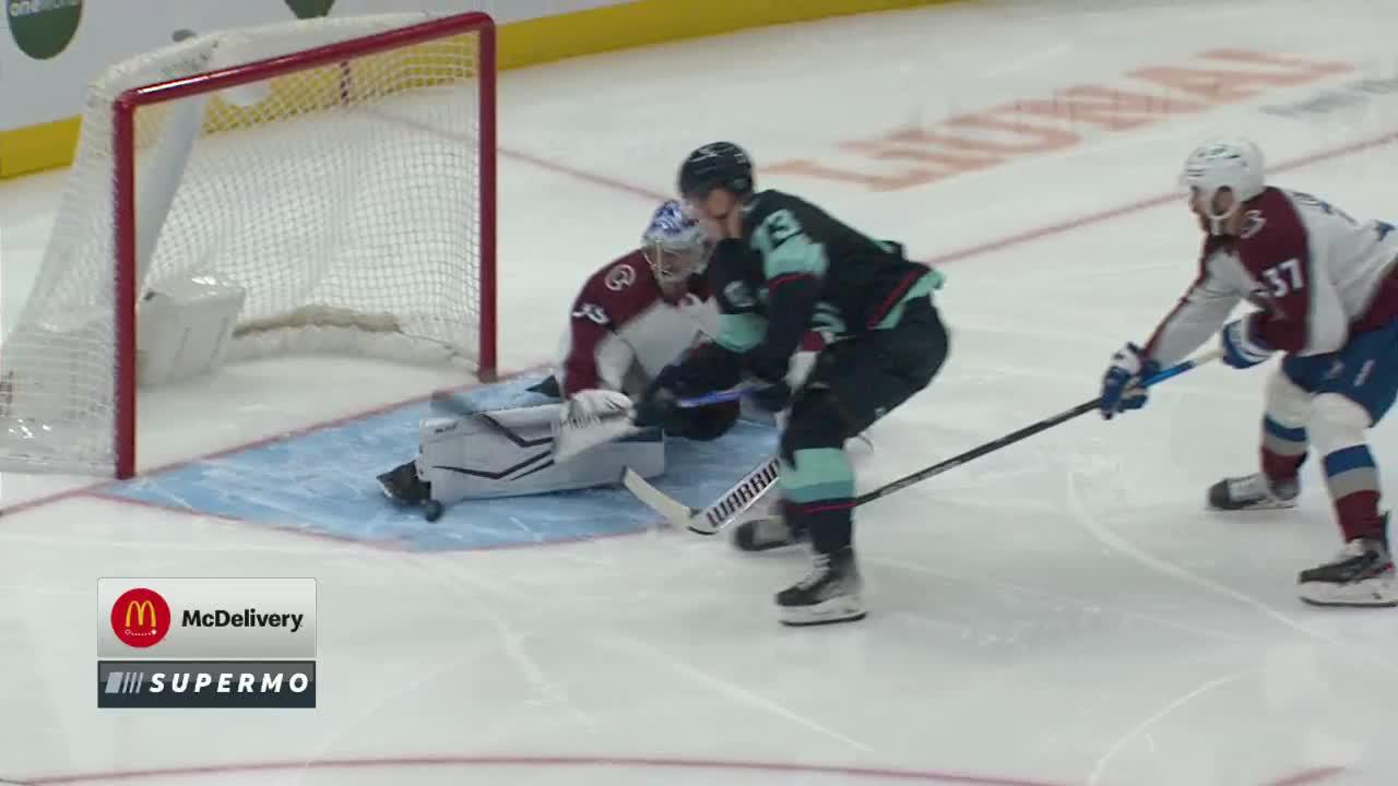 Avalanche unveil 2022 Stanley Cup rings, featuring 669 diamonds