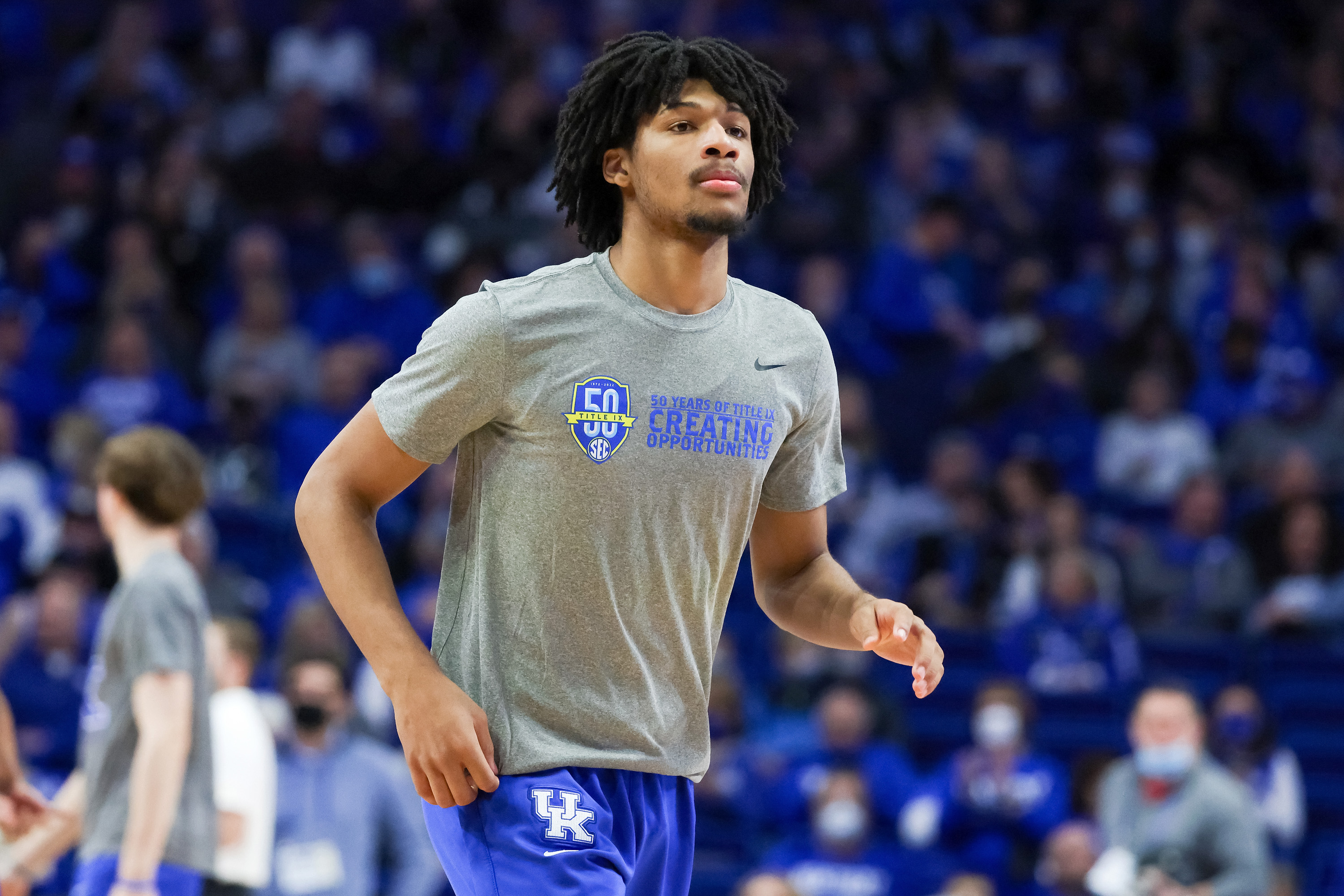 Report: Kentucky's Shaedon Sharpe Declares for 2022 NBA Draft; Projected Lottery..