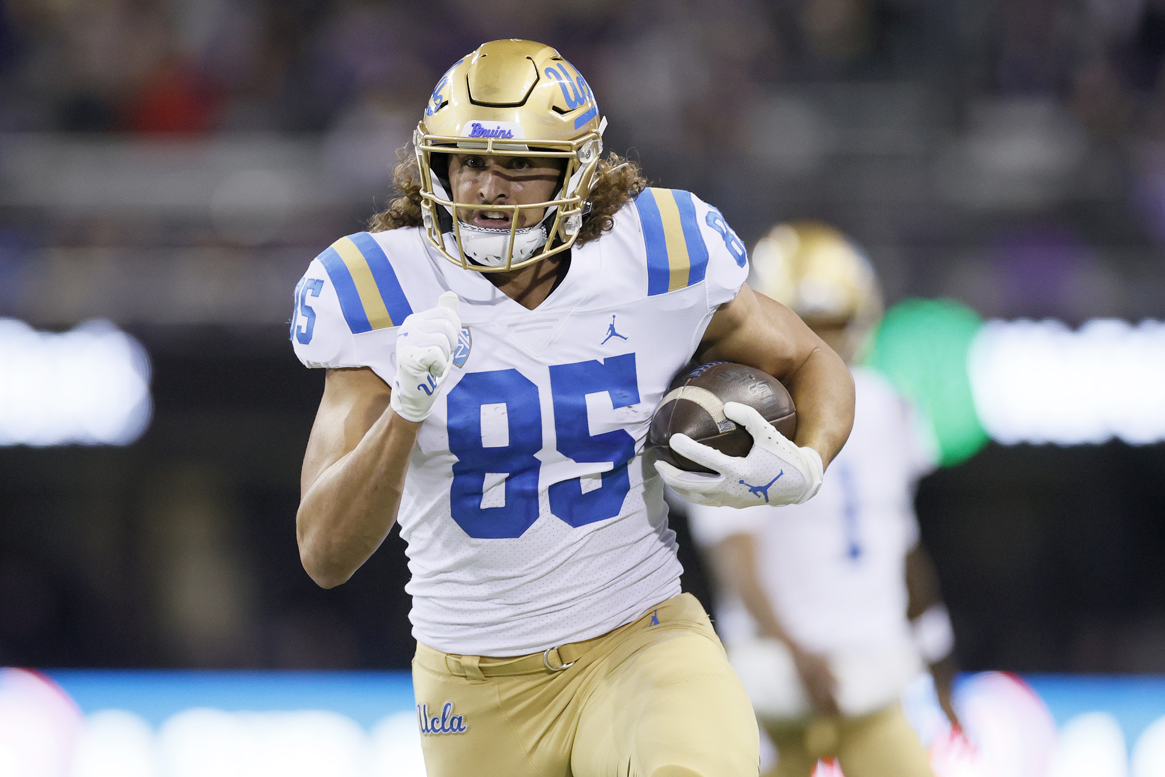 NFL Draft Profile: Greg Dulcich, Tight End, UCLA Bruins - Visit NFL Draft  on Sports Illustrated, the latest news coverage, with rankings for NFL Draft  prospects, College Football, Dynasty and Devy Fantasy