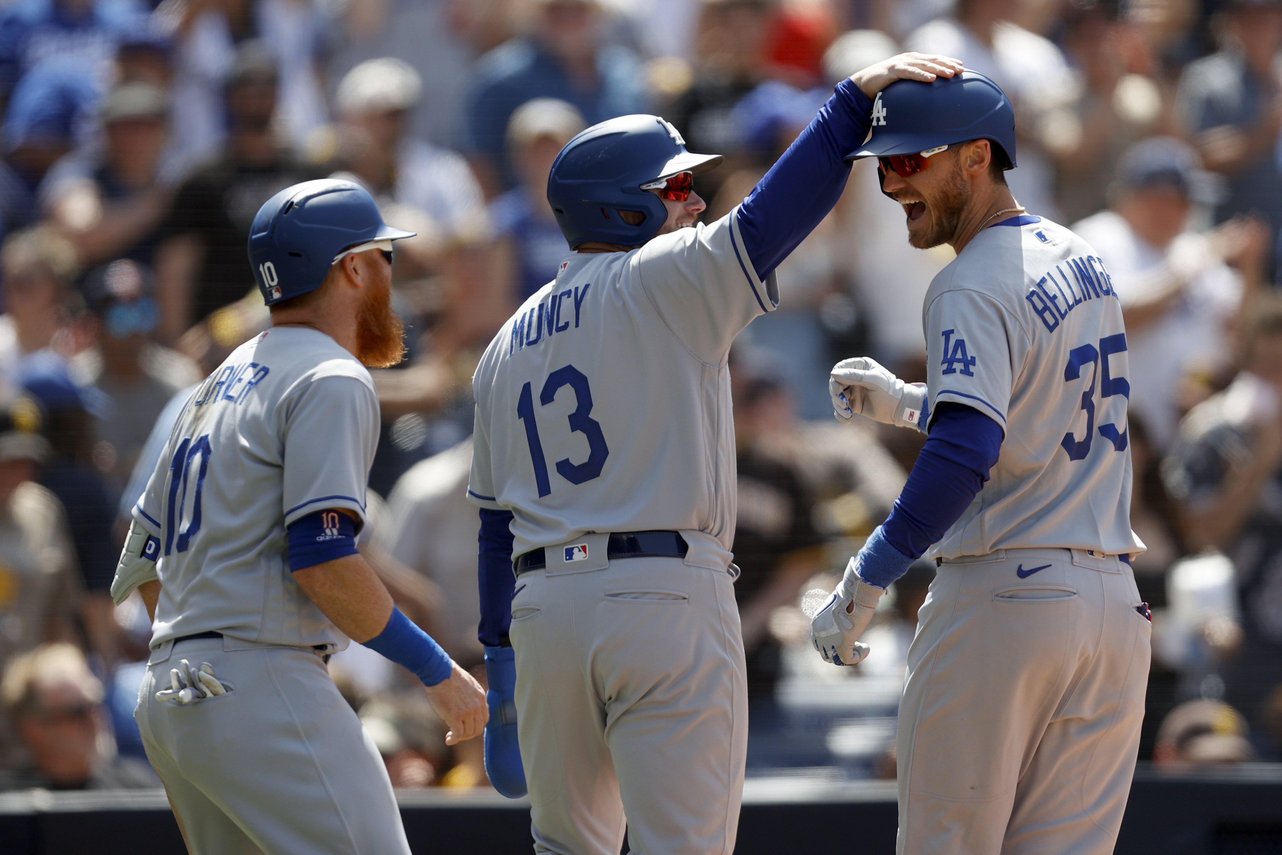 Dodgers 4, Diamondbacks 0: Walker Buehler Throws 3 Hit Shutout - AZ Snake  Pit