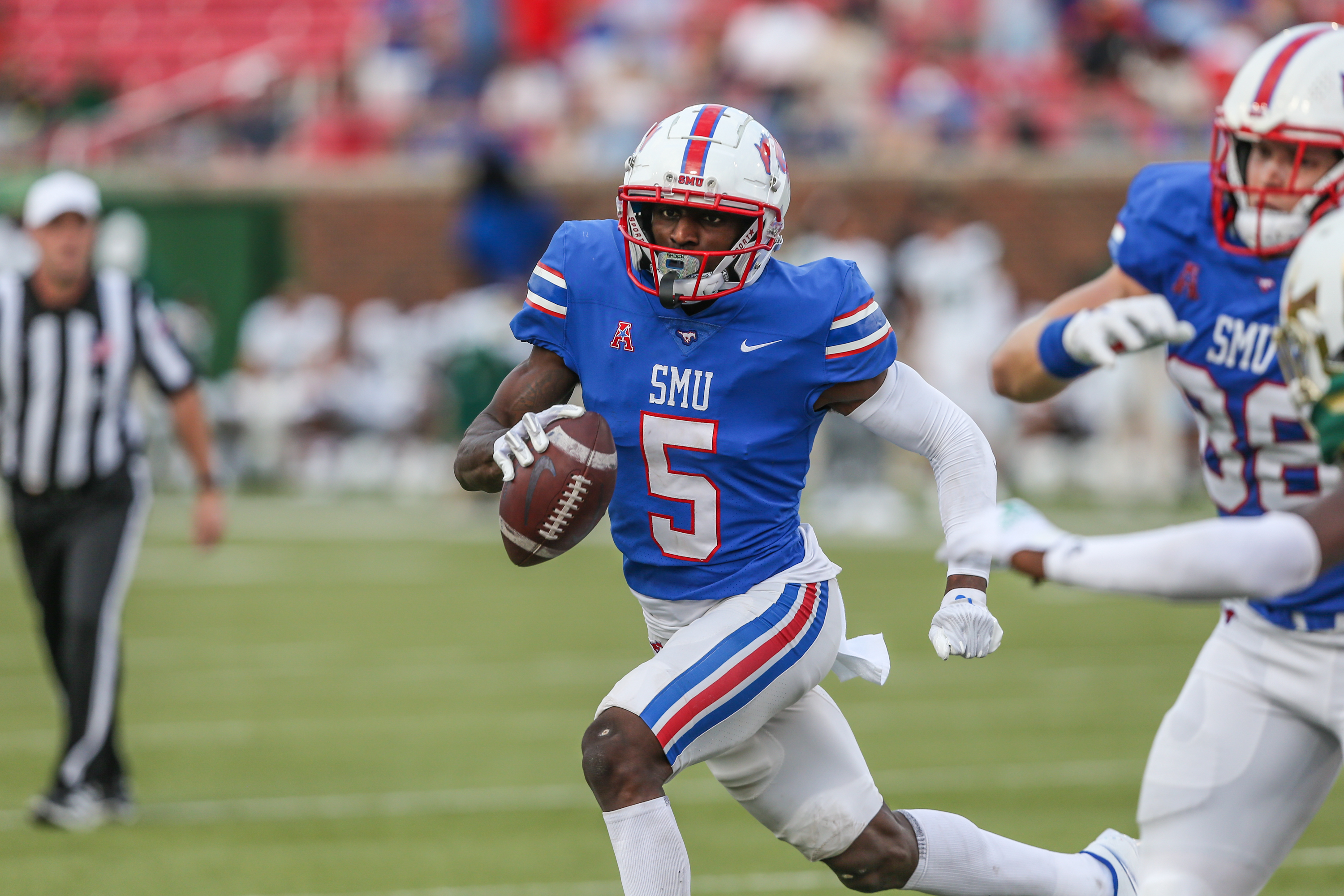 San Francisco 49ers select SMU WR Danny Gray in third round of NFL