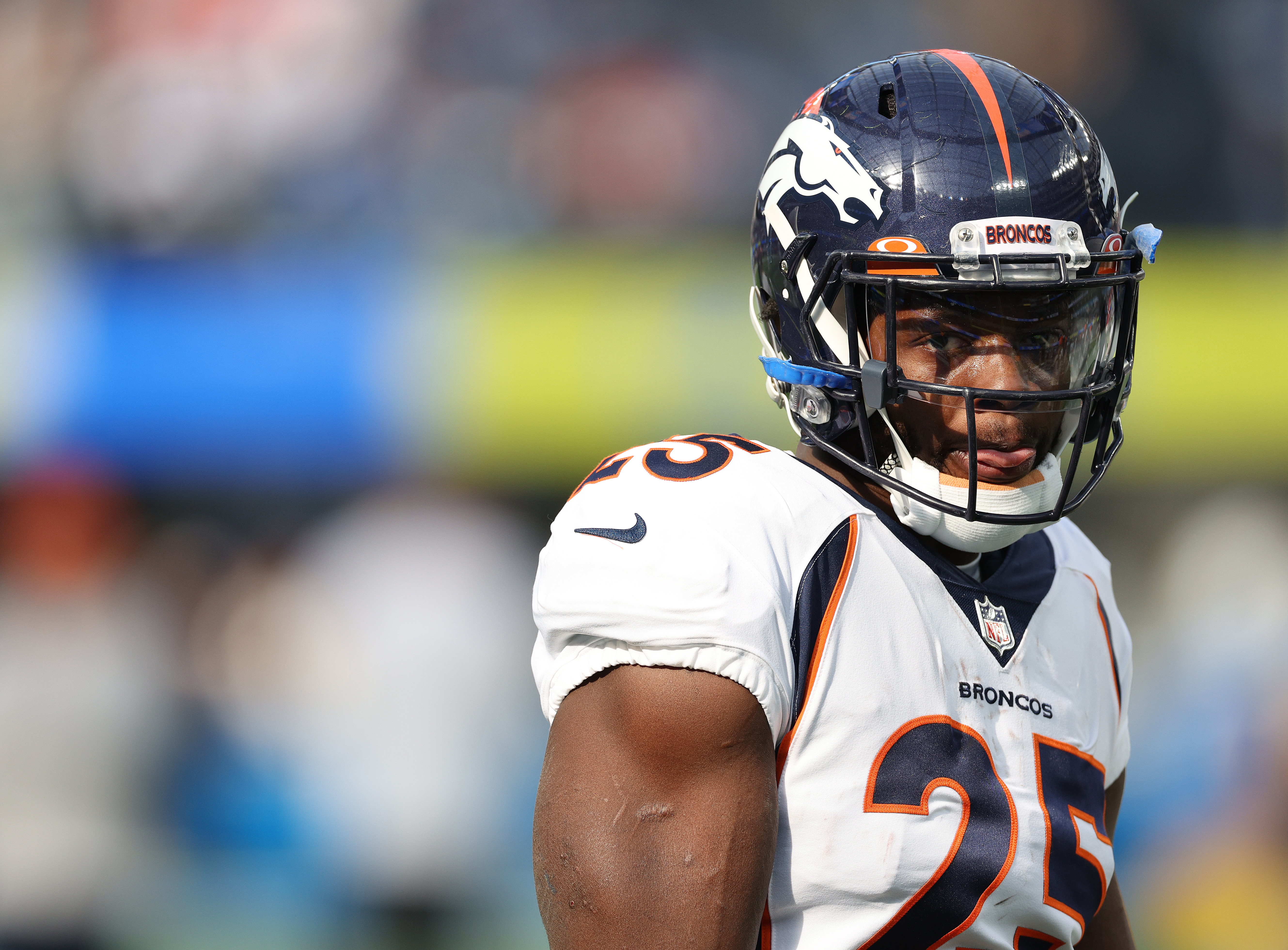 Gordon's butterfingers are getting costly for Denver Broncos