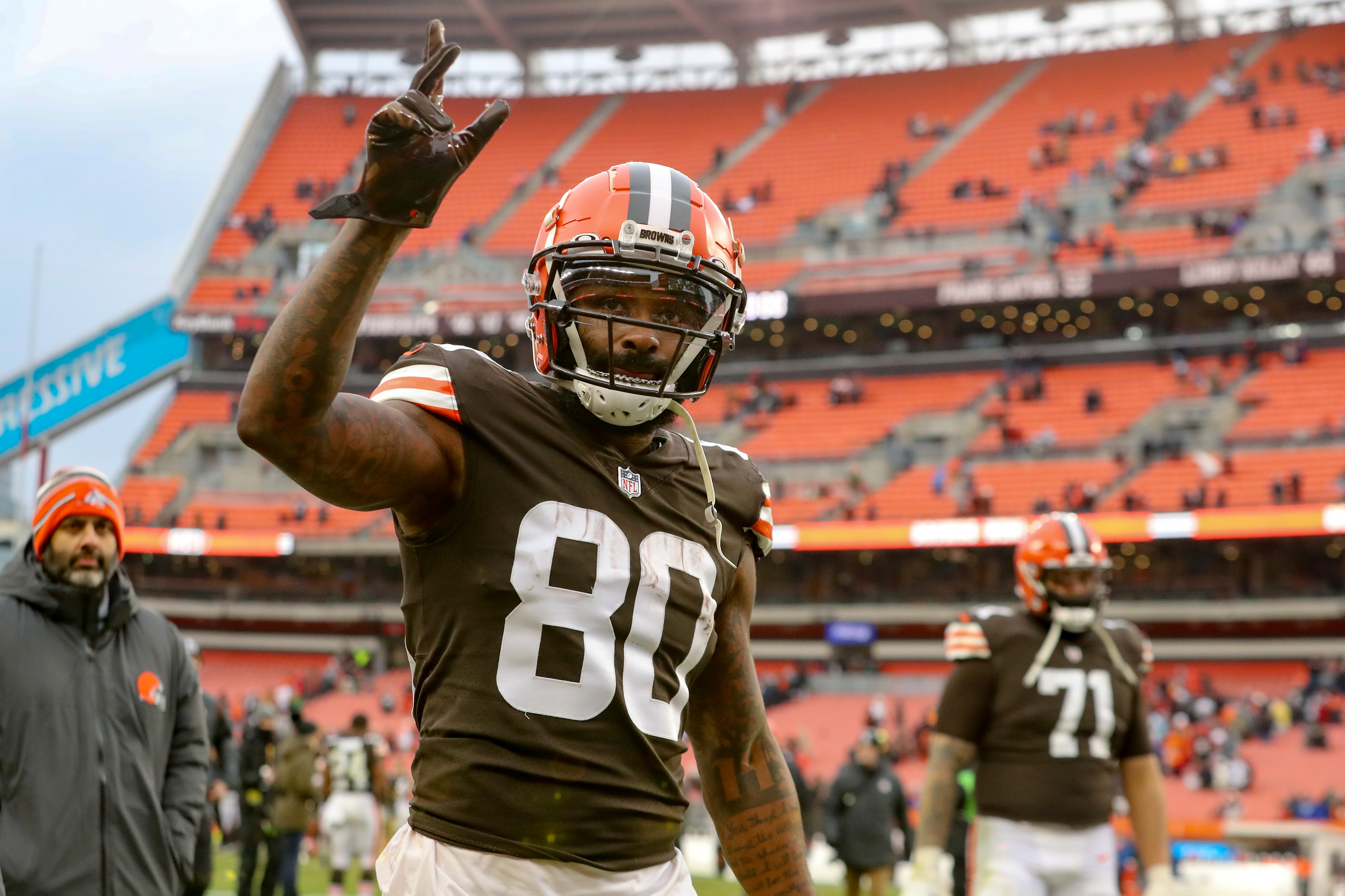 Cleveland Browns LIVE: Jarvis Landry News, Deebo Samuel Trade