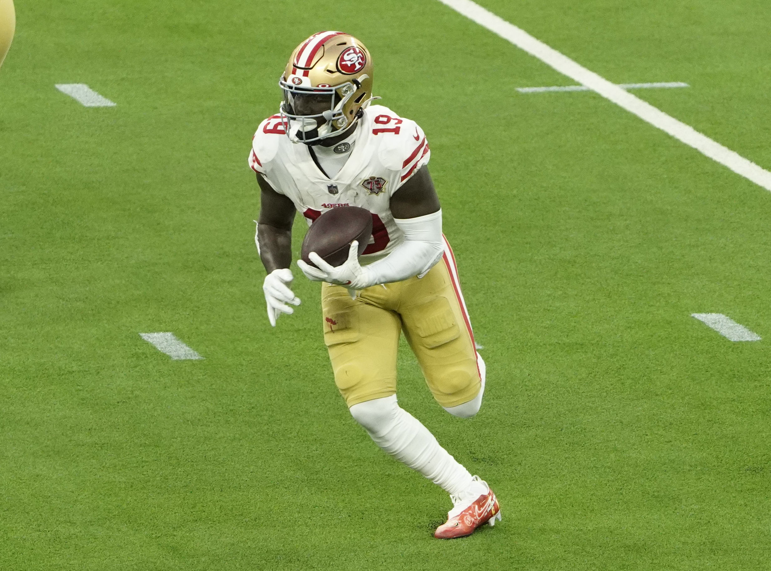 Deebo Samuel San Francisco 49ers Unsigned Running Photograph