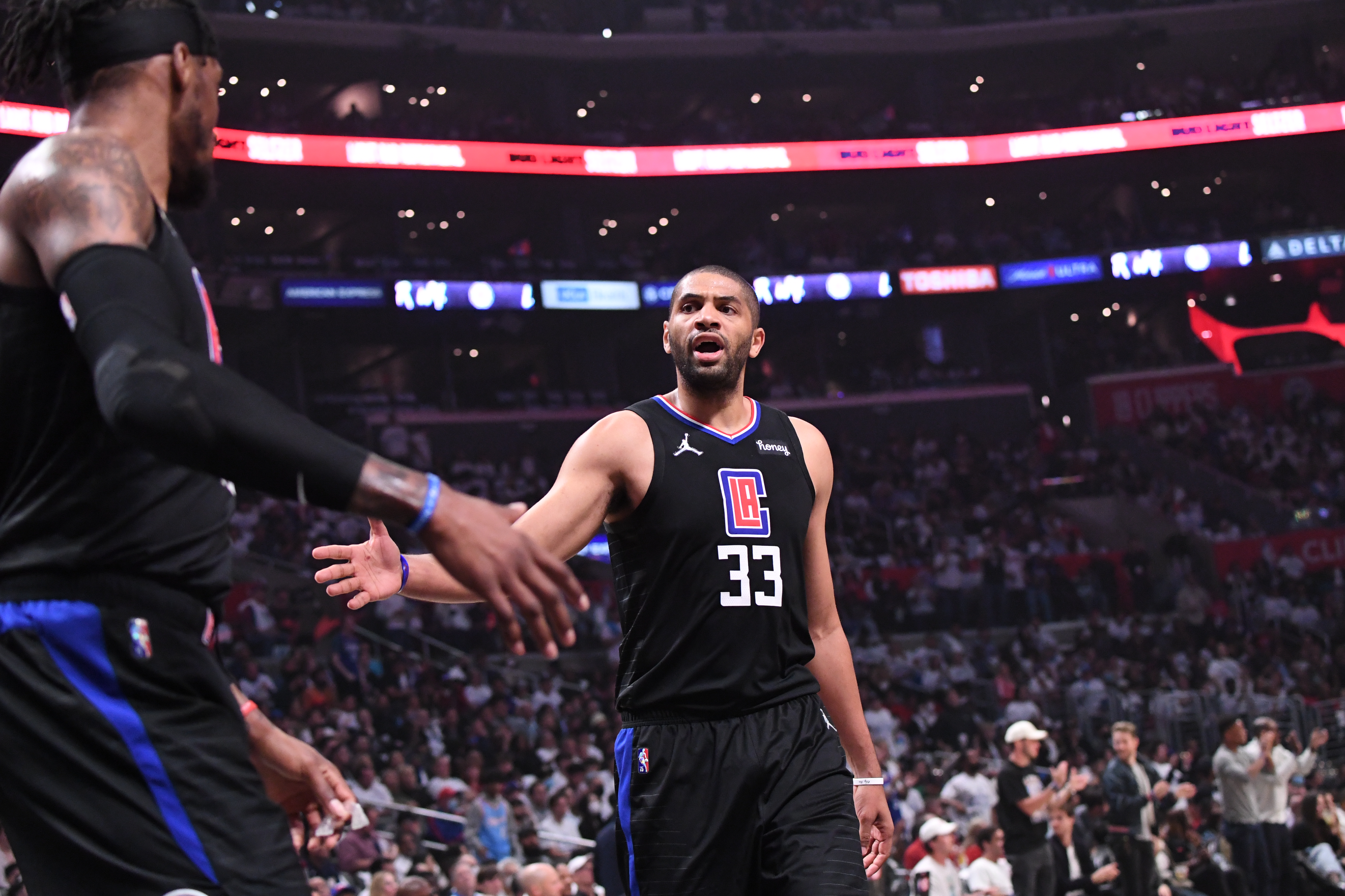 Nicolas Batum reached a 2-year agreement to remain with Clippers