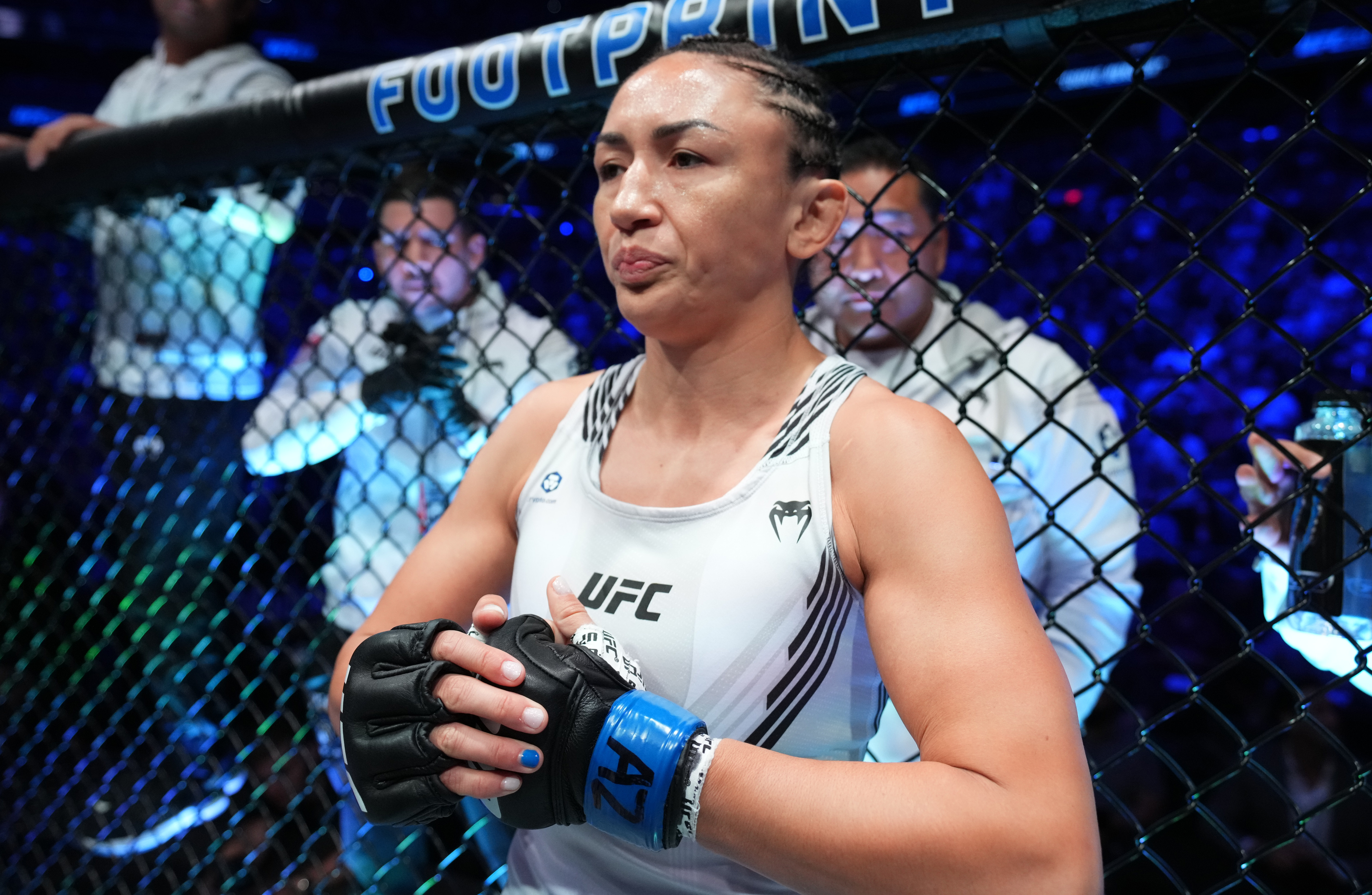 Carla Esparza Beats Rose Namajunas by Decision at UFC 274 to Win Strawweight Title News, Scores, Highlights, Stats, and Rumors Bleacher Report