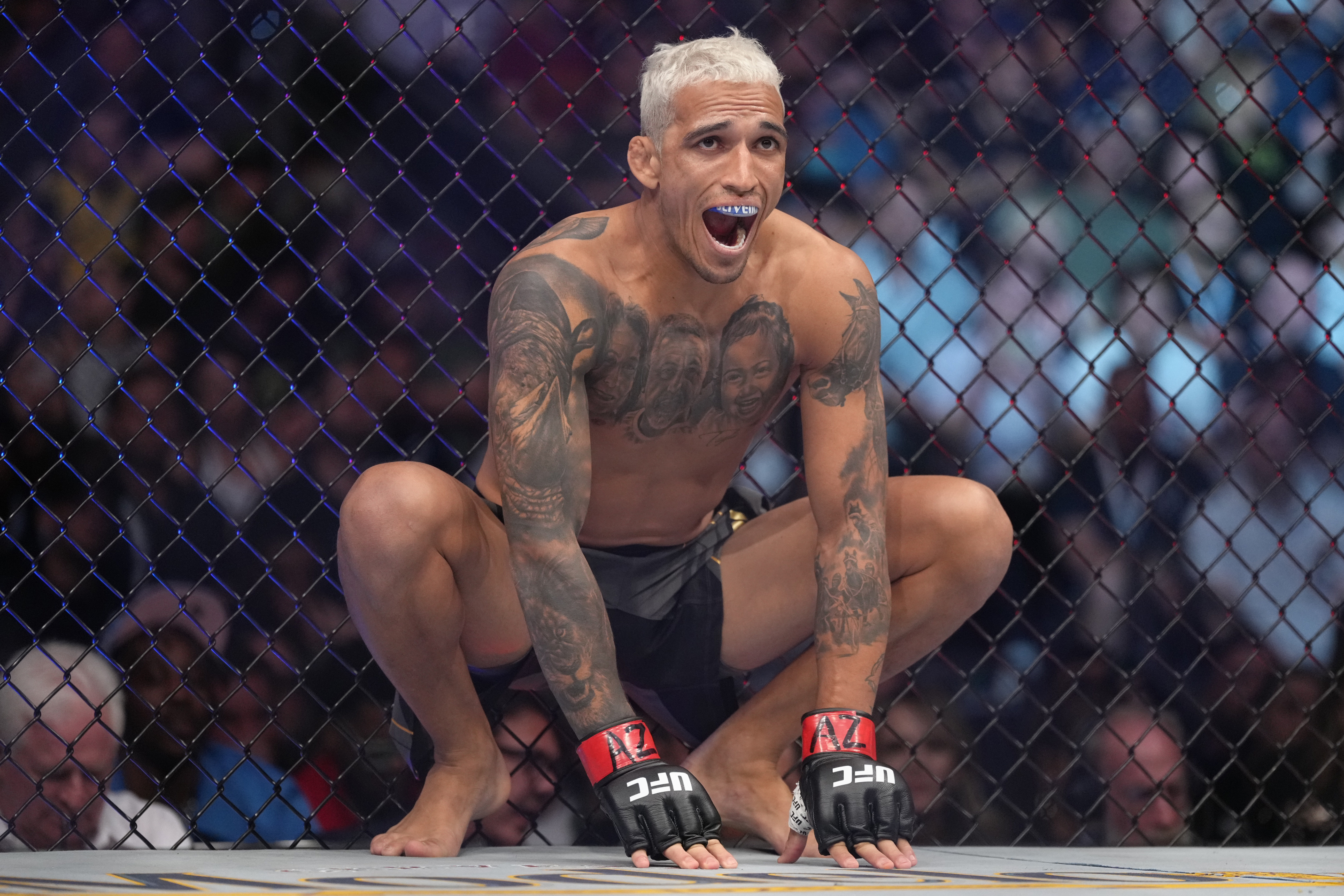 Charles Oliveira Beats Justin Gaethje via Submission After Missing Weight for UFC 274 News, Scores, Highlights, Stats, and Rumors Bleacher Report