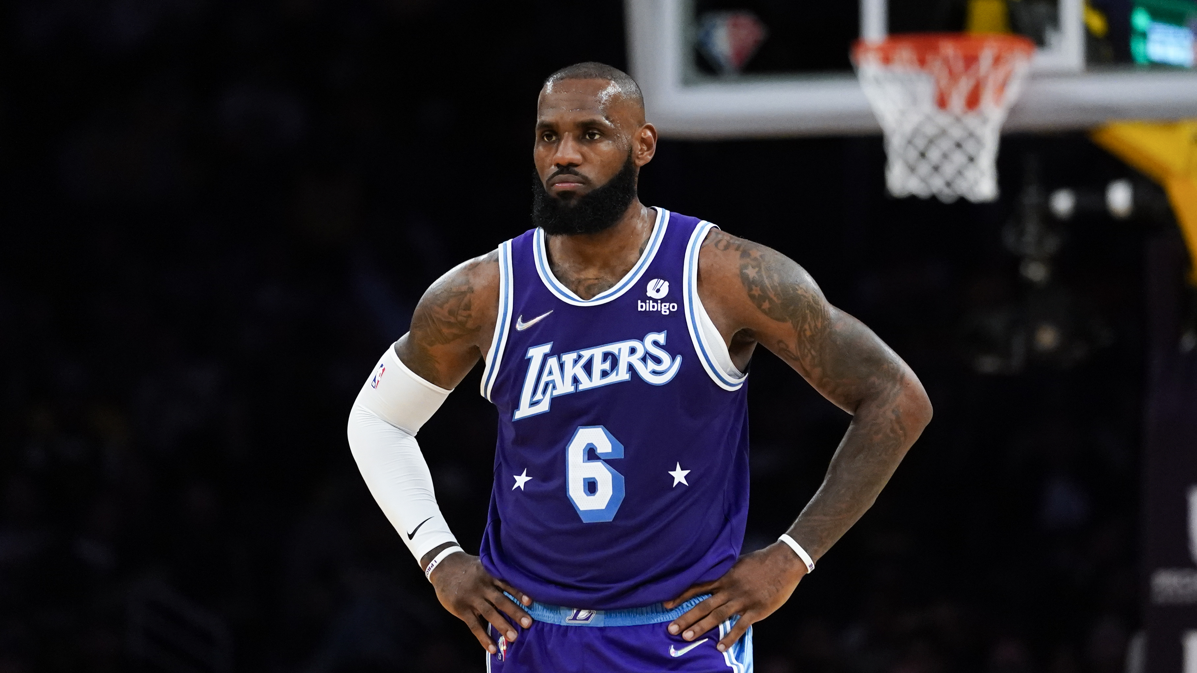 Lakers' LeBron James Will Give Anthony Davis No. 23 Jersey for 2021-22  Season, News, Scores, Highlights, Stats, and Rumors