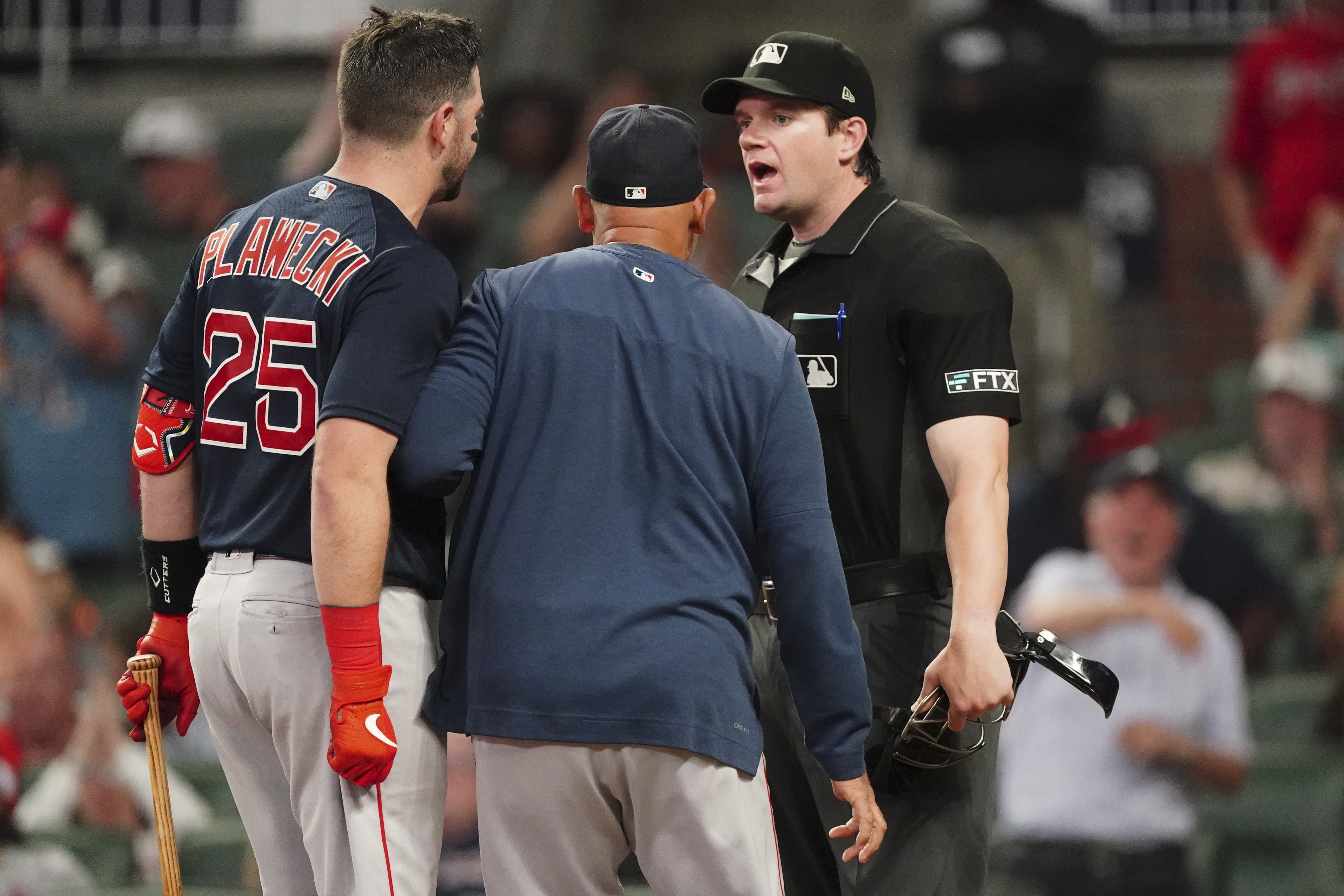 MLB Commissioner: It's a “Pretty Good Bet” FTX Patches Won't Be on Umpires  Next Season