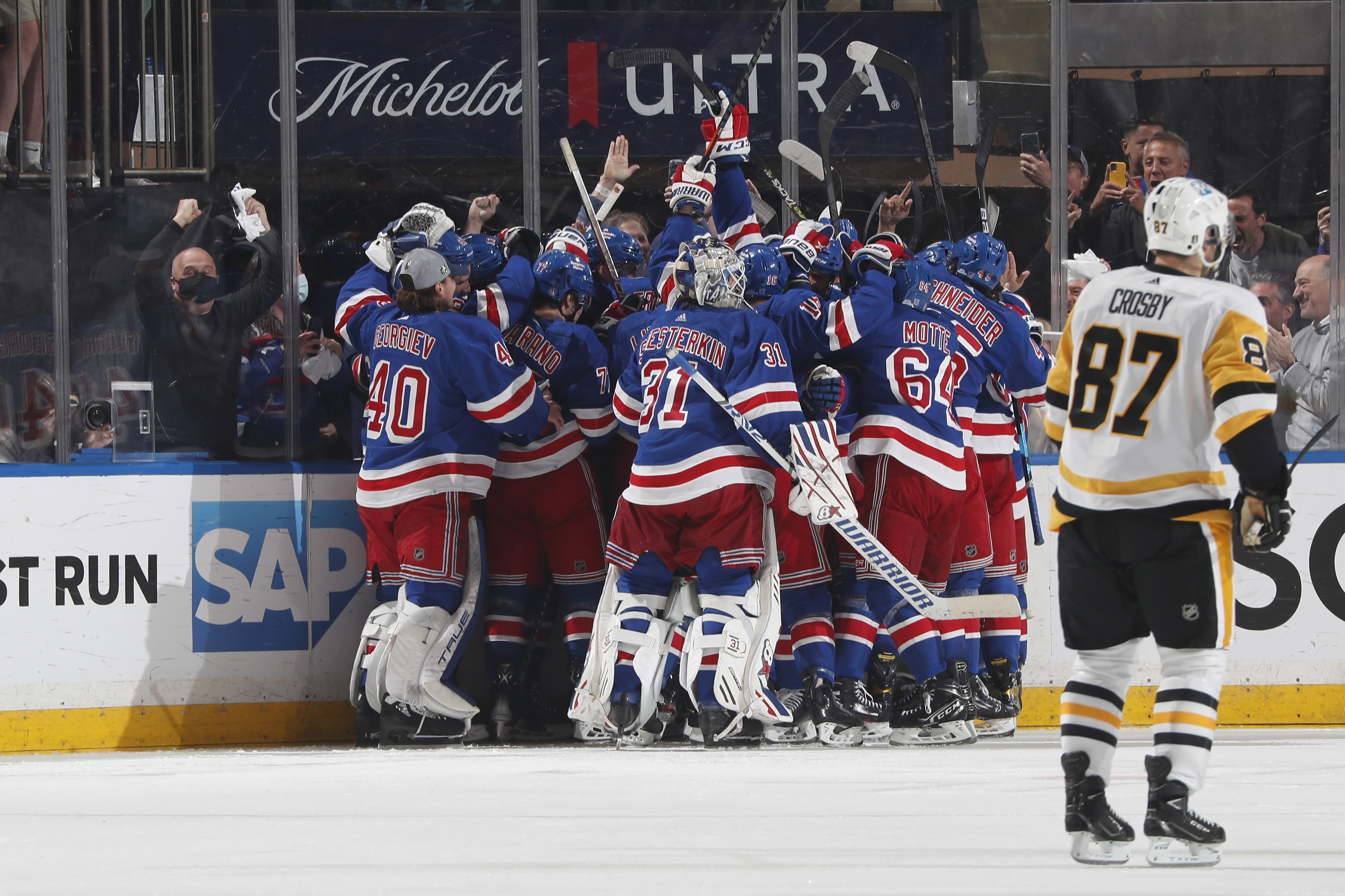 Rangers Push the Penguins to Game 7 in New York With a 5-3 Win - The New  York Times