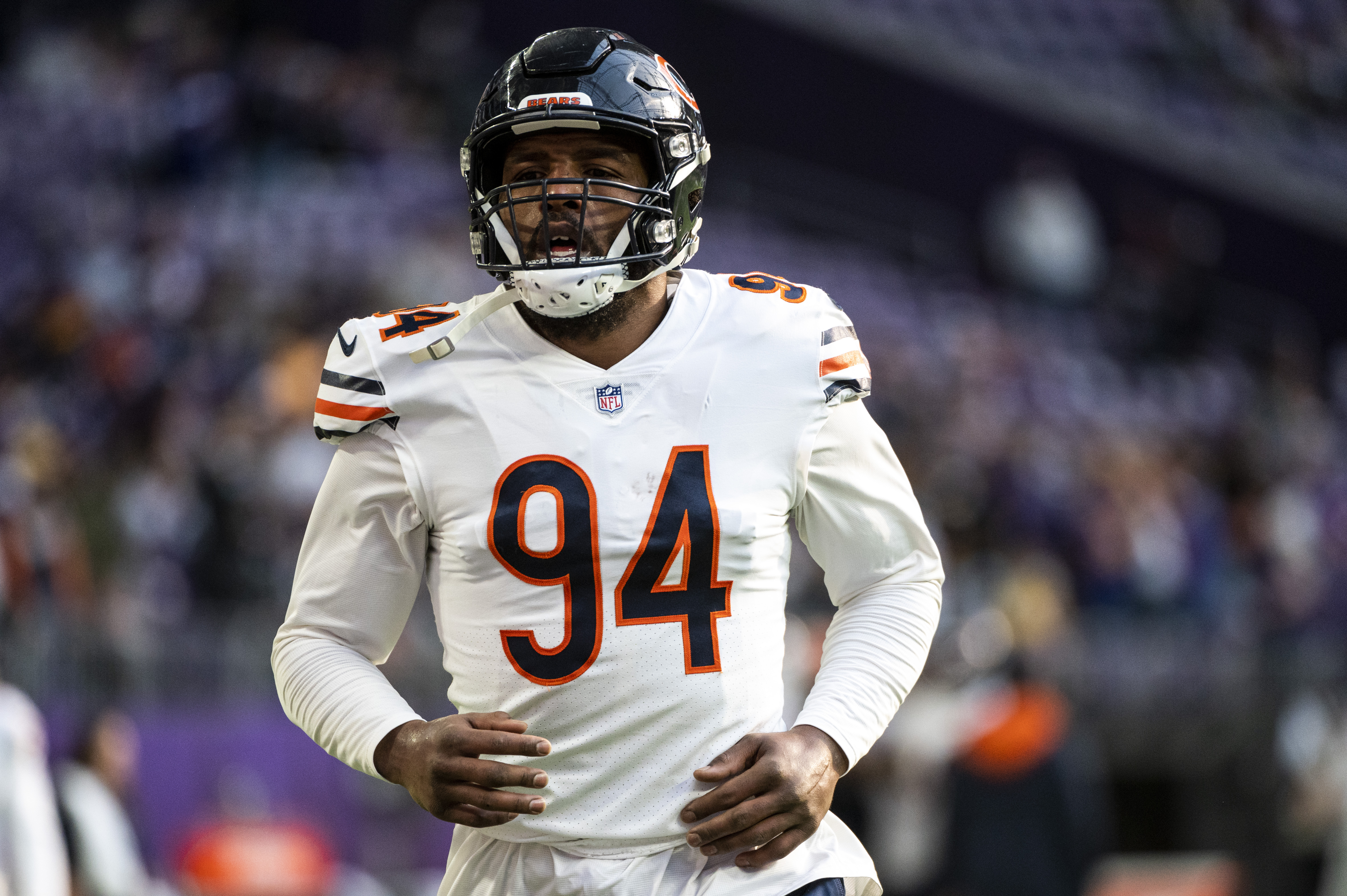 Chargers acquire Khalil Mack from Bears in latest blockbuster trade: report