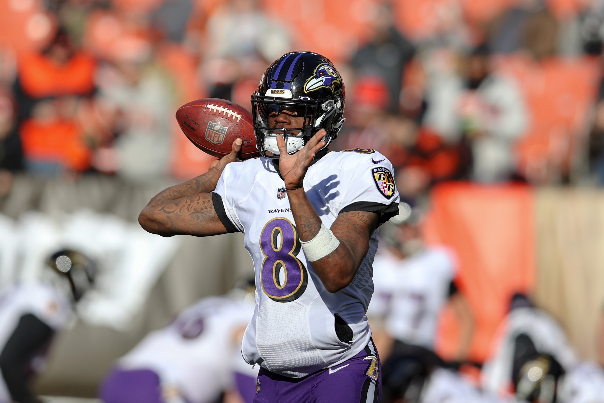 CLEVELAND, OH - DECEMBER 12: Baltimore Ravens quarterback Lamar Jackson (8) warms up prior to the National Football League game between the Baltimore Ravens and Cleveland Browns on December 12, 2021, at FirstEnergy Stadium in Cleveland, OH. (Photo by Frank Jansky/Icon Sportswire via Getty Images) CLEVELAND, OH - DECEMBER 12: Baltimore Ravens quarterback Lamar Jackson (8) warms up prior to the National Football League game between the Baltimore Ravens and Cleveland Browns on December 12, 2021, at FirstEnergy Stadium in Cleveland, OH. (Photo by Frank Jansky/Icon Sportswire via Getty Images)