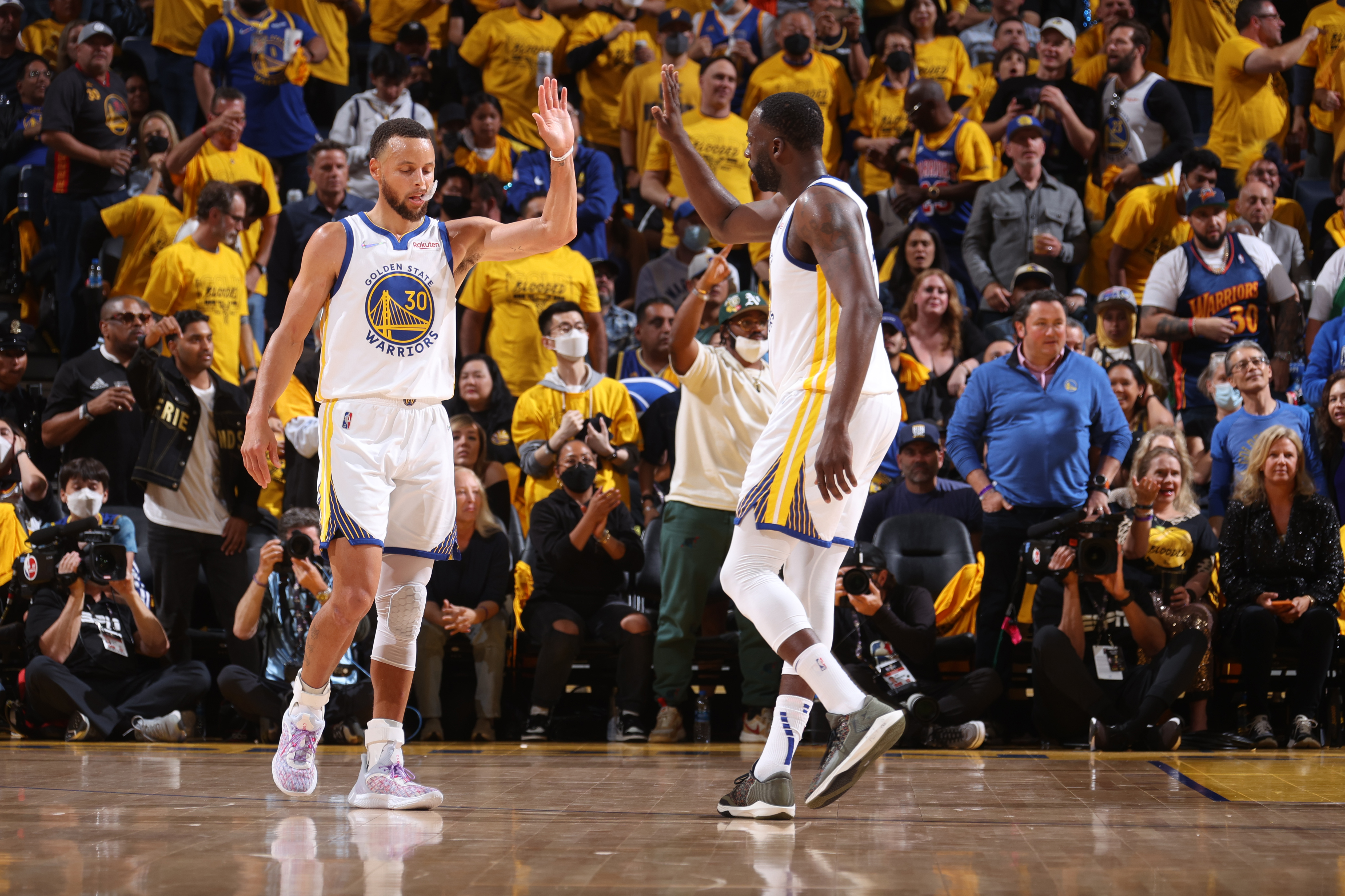 Steph Curry, Warriors graded in Game 4 win vs. Celtics - Golden