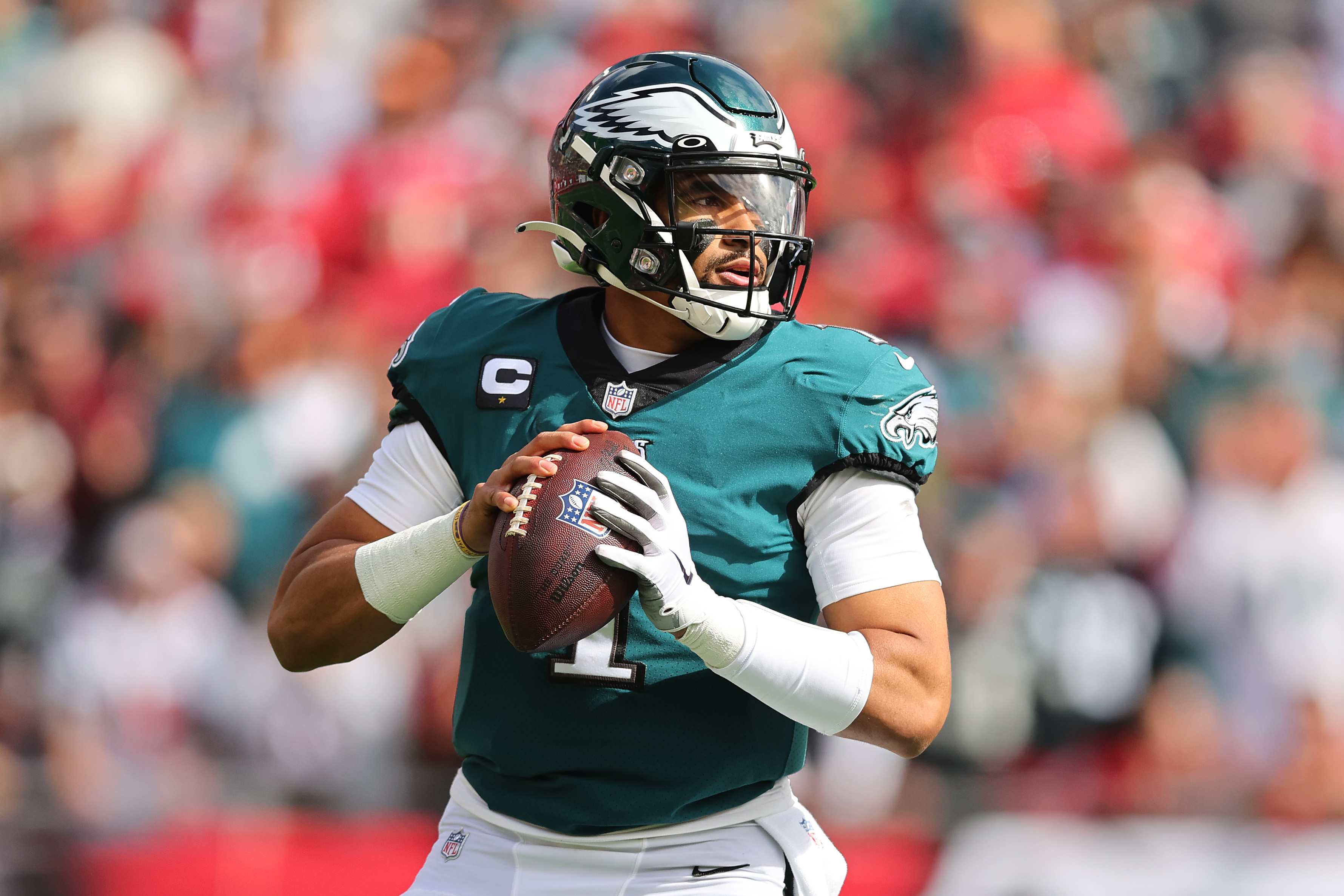 East Rutherford, New Jersey, USA. 28th Dec, 2014. Philadelphia Eagles  linebacker Marcus Smith (90) in action during warm-ups prior to the NFL  game between the Philadelphia Eagles and the New York Giants