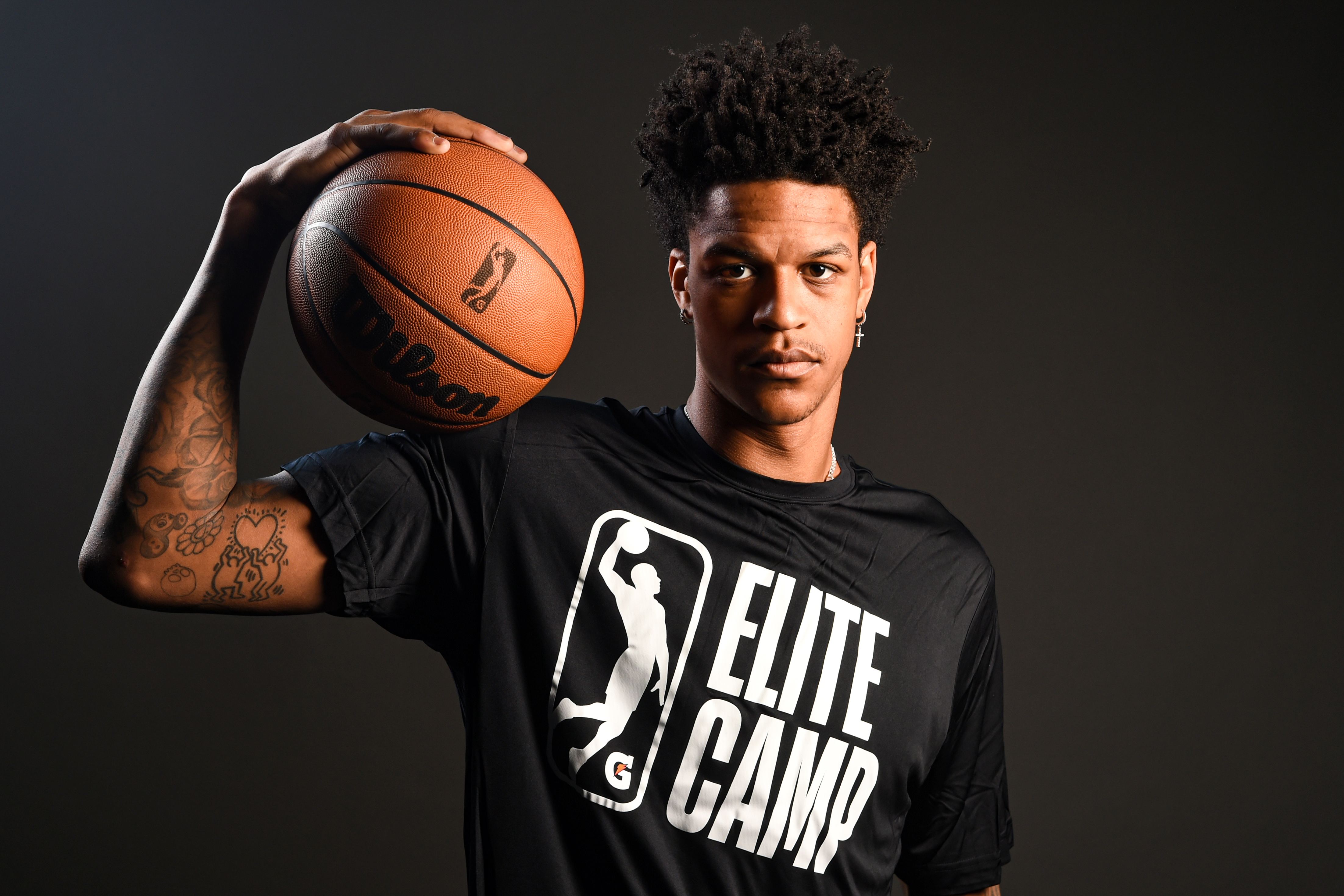 Shareef O'Neal, son of Shaq, signs with G League Ignite team