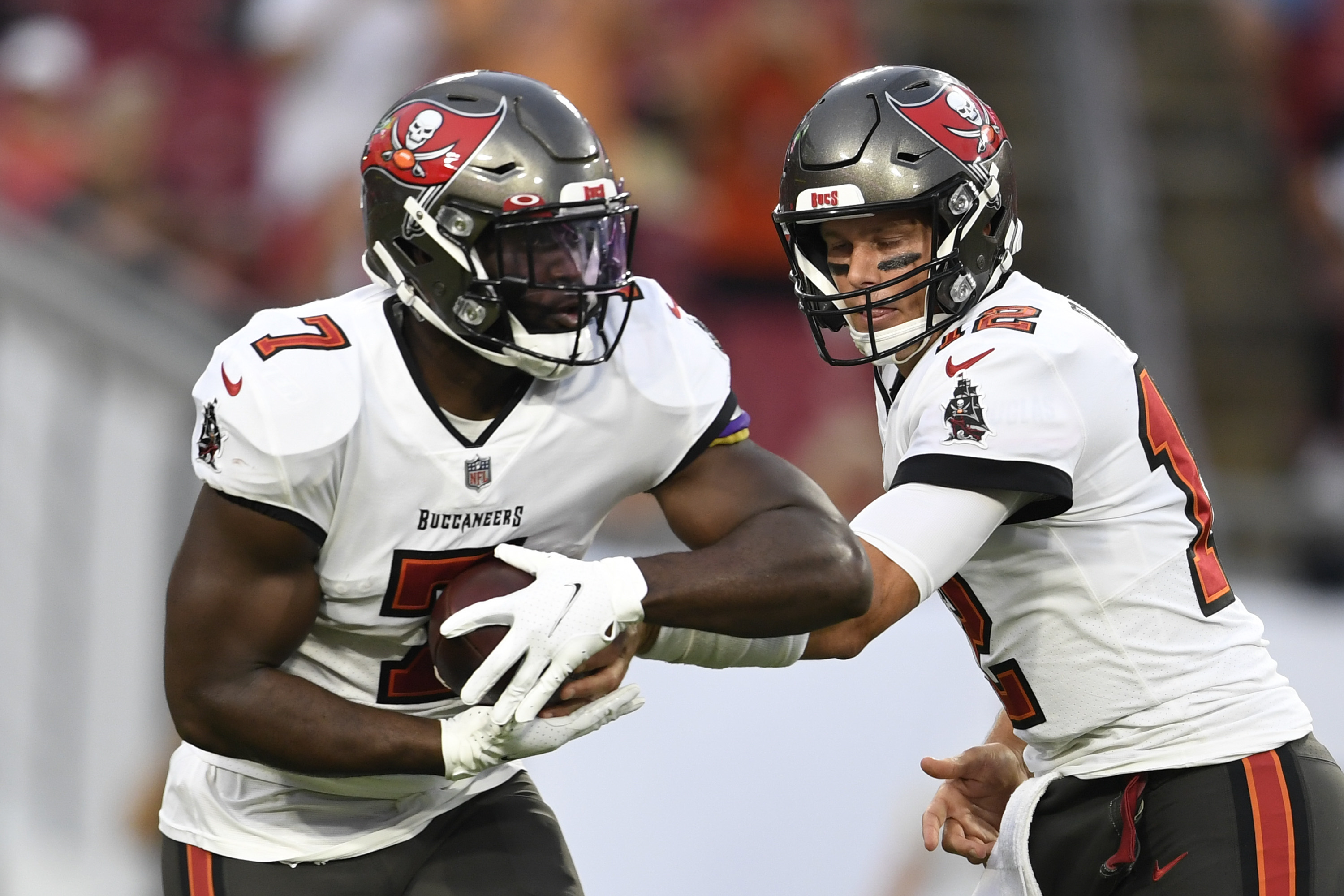 Leonard Fournette Tampa Bay Buccaneers run Super Bowl 2021 Images