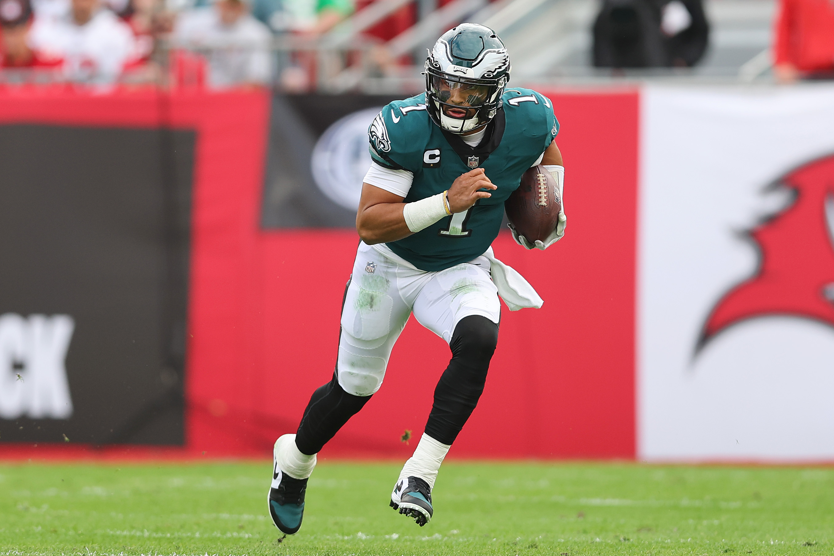 Nfl Christmas Commercial 2022 Eagles Eagles Hc Nick Sirianni 'Very Pleased' With Jalen Hurts: There's 'A Big  Difference' | Bleacher Report | Latest News, Videos And Highlights