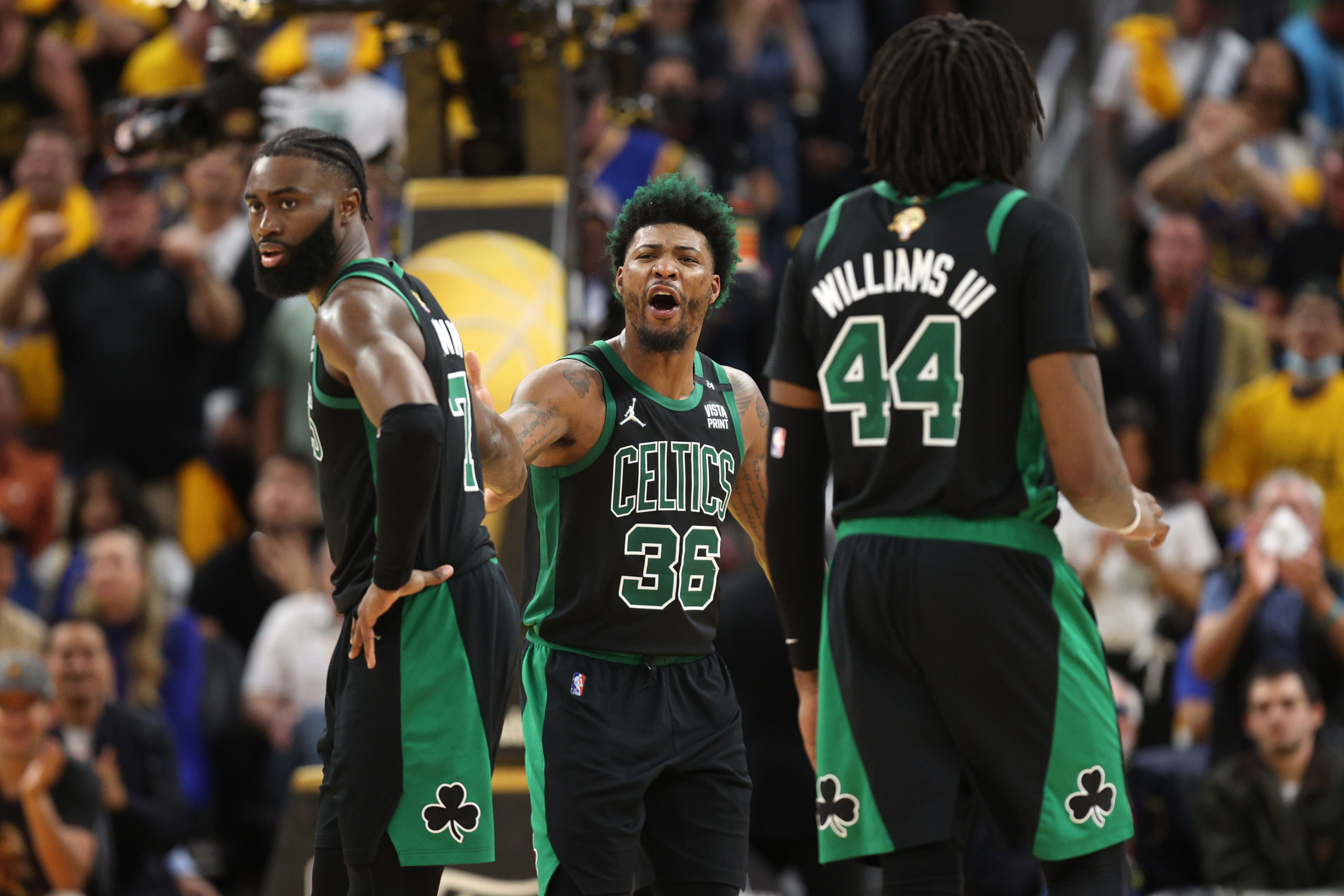 Celtics on 1-0 lead in NBA finals, rampant against Warriors in 4th